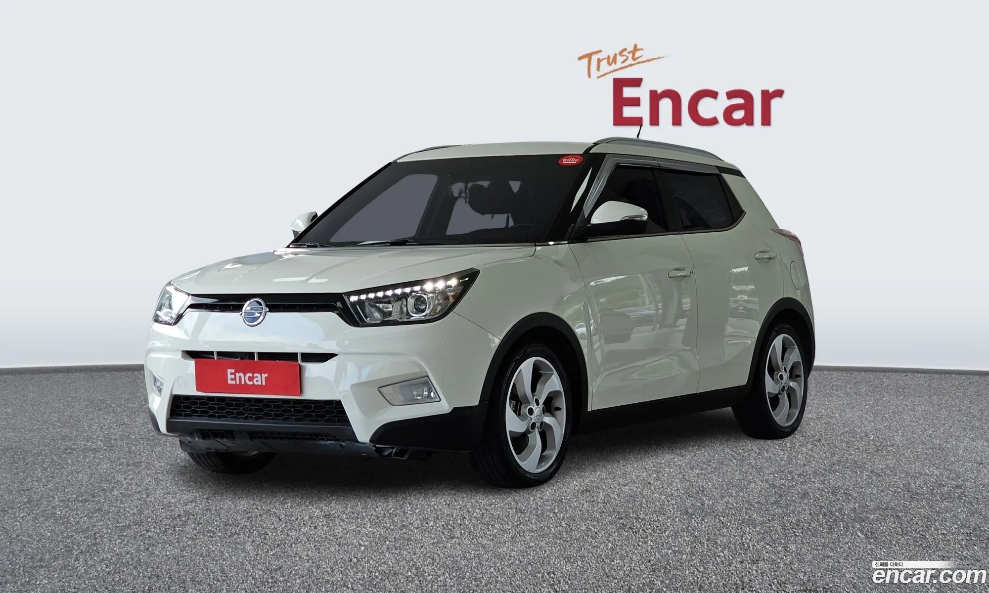 Kg Mobility Ssangyong Tivoli Lx 2Wd Luxury Model - фотография 5189196