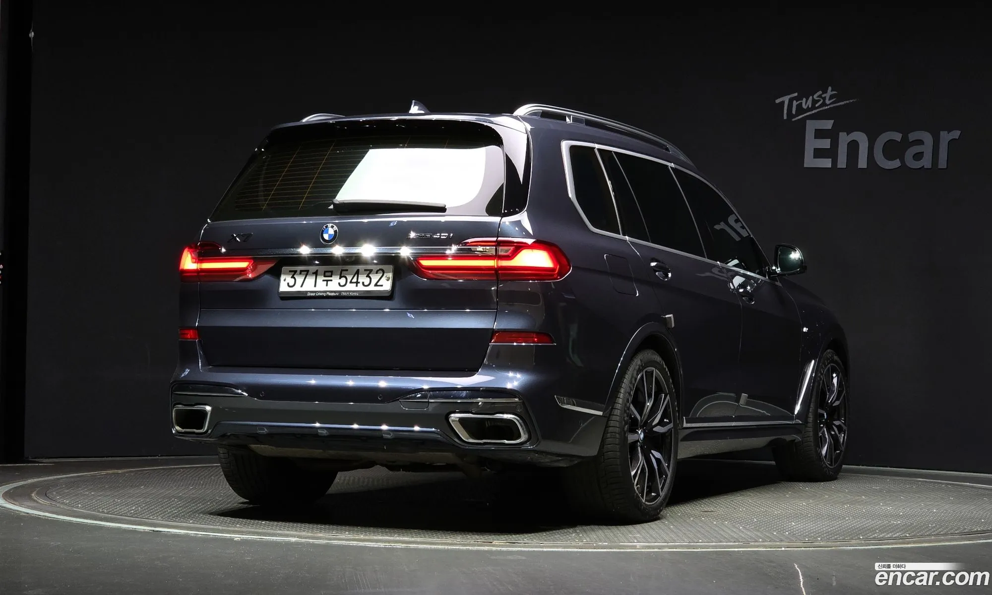 BMW X7 G07 ​​xDrive 40I M Sports 6-Seater - фотография 4981603