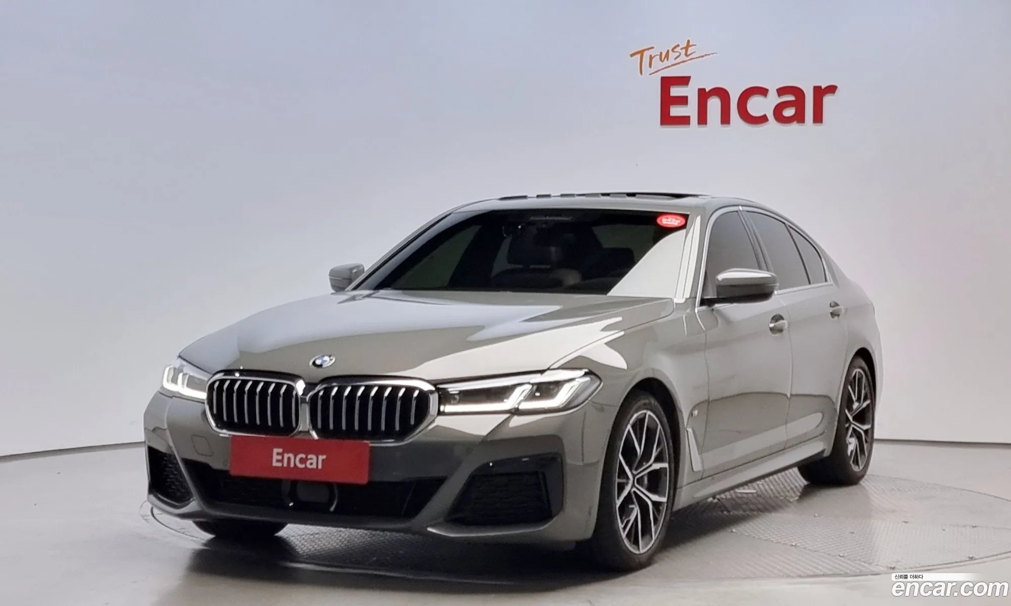 BMW 5 Series G30 530I xDrive M Sports - фотография 4981590