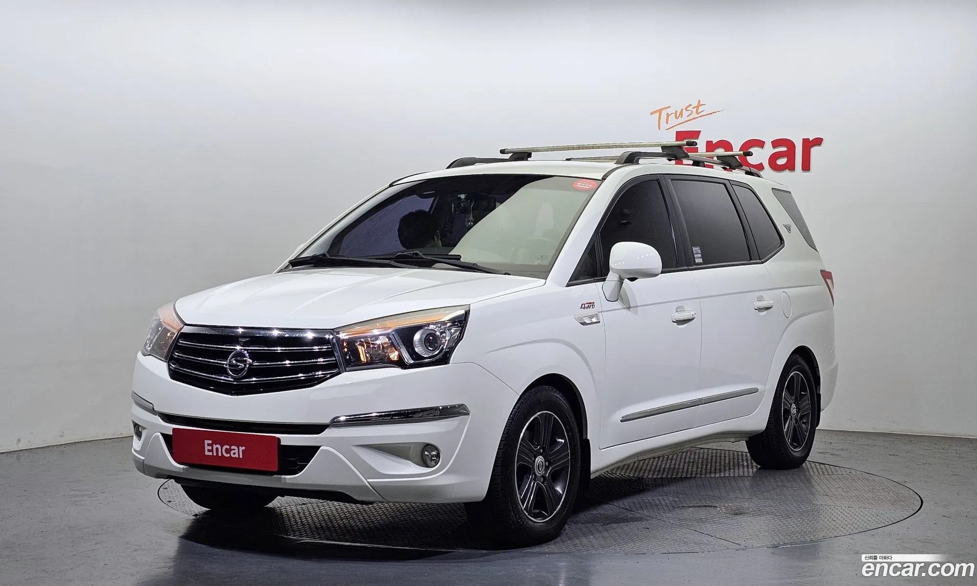 Kg Mobility Ssangyong Korando Turismo 4Wd Gt 9-Seater - фотография 6212648