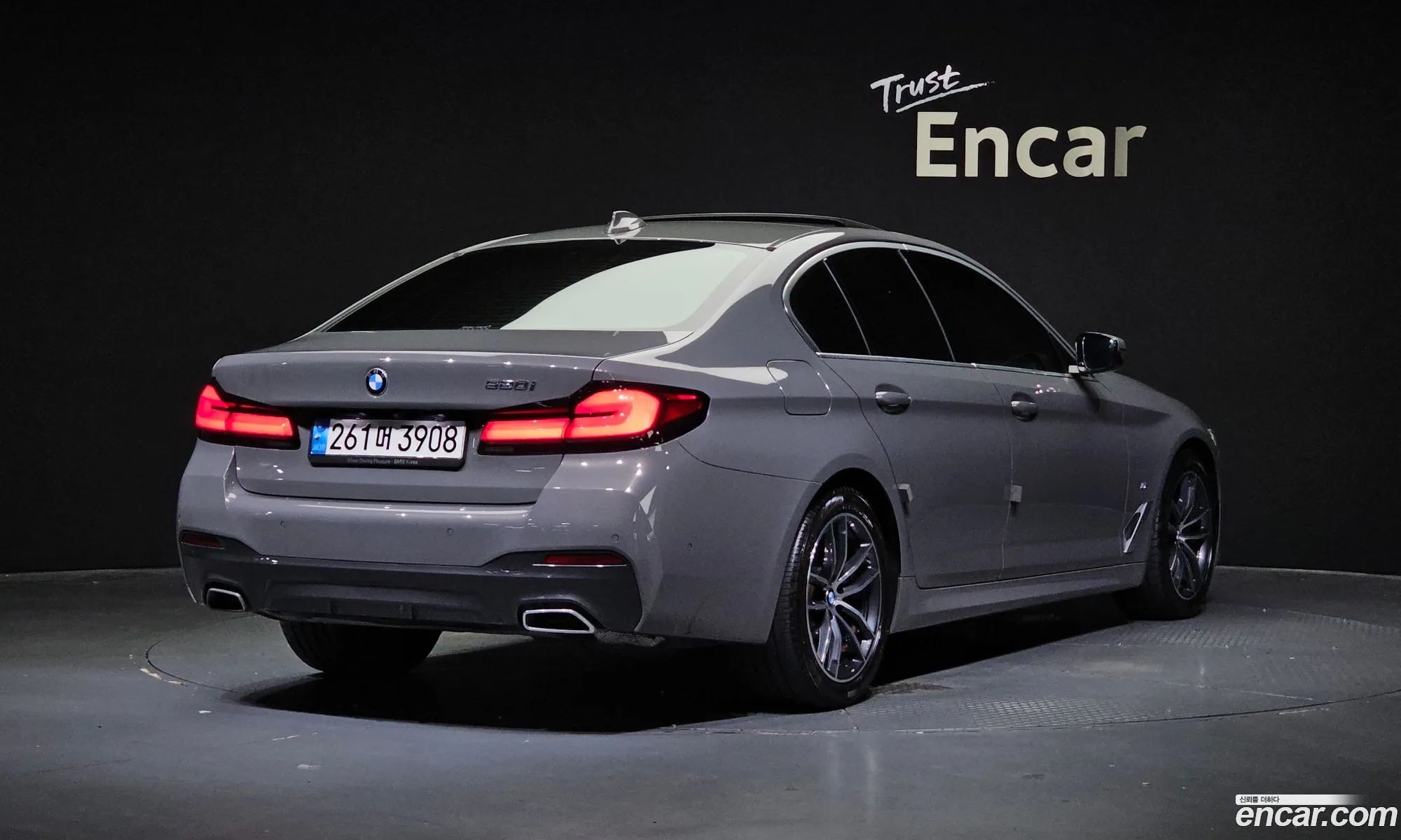 BMW 5 Series G30 520I M Sports - фотография 3687319