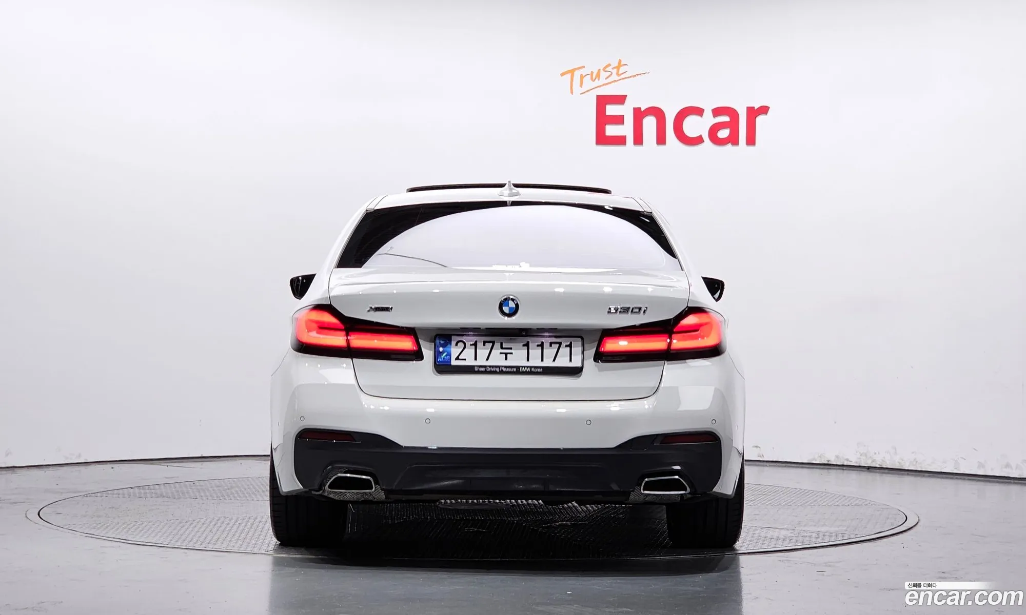 BMW 5 Series G30 530I xDrive M Sports - фотография 3687309