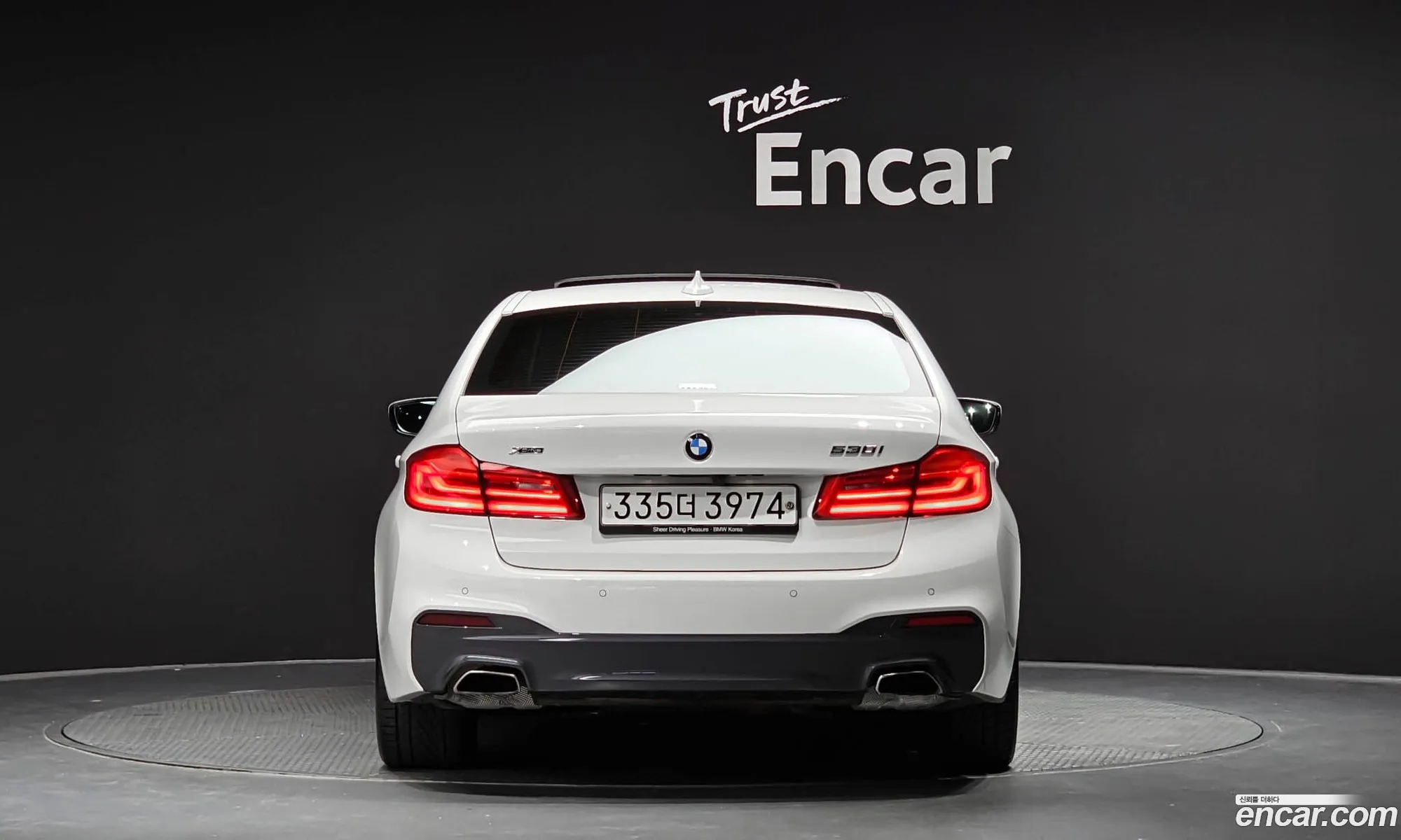 BMW 5 Series G30 530I xDrive M Sport Plus - фотография 4729141