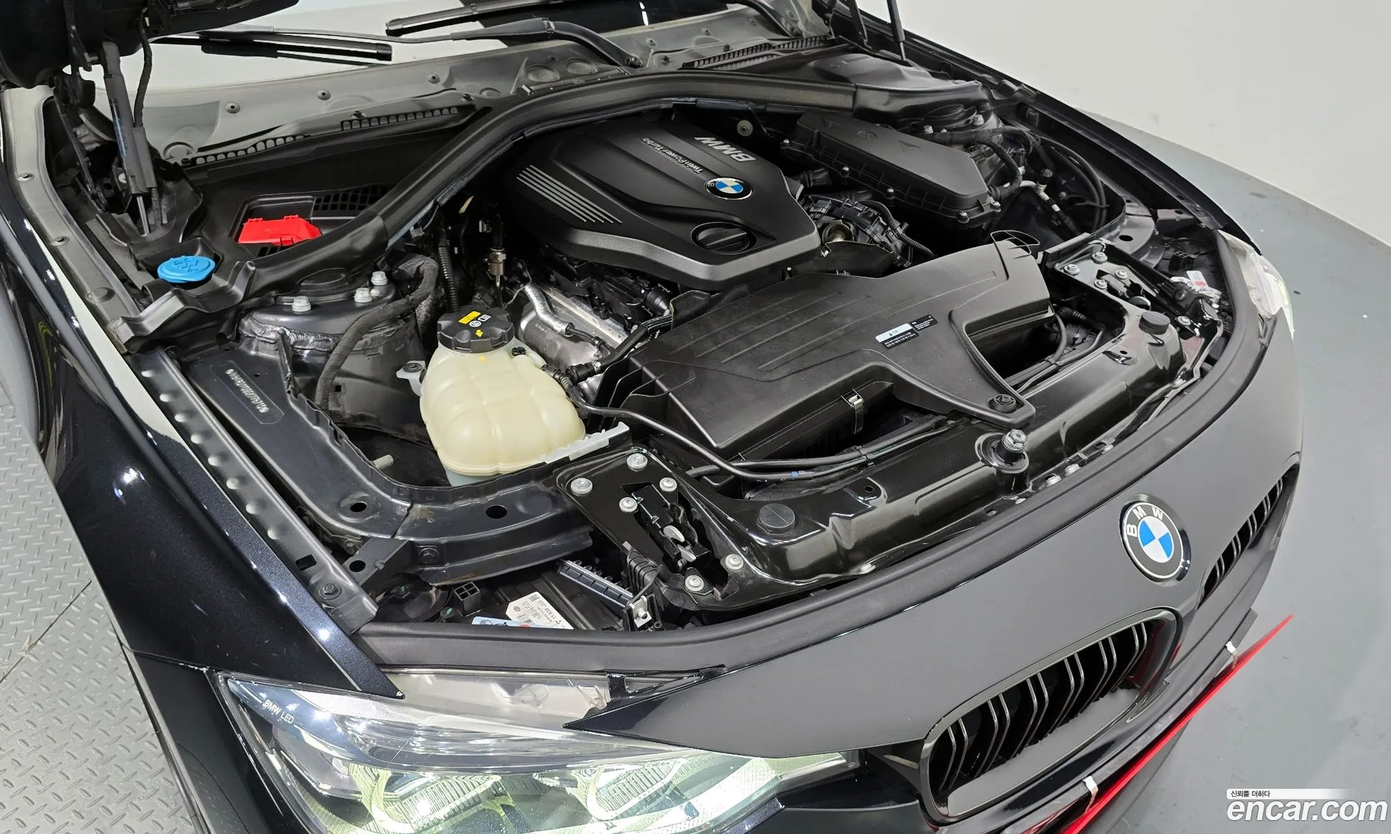 BMW 3 Series F30 320D Ed Edition - фотография 4729119