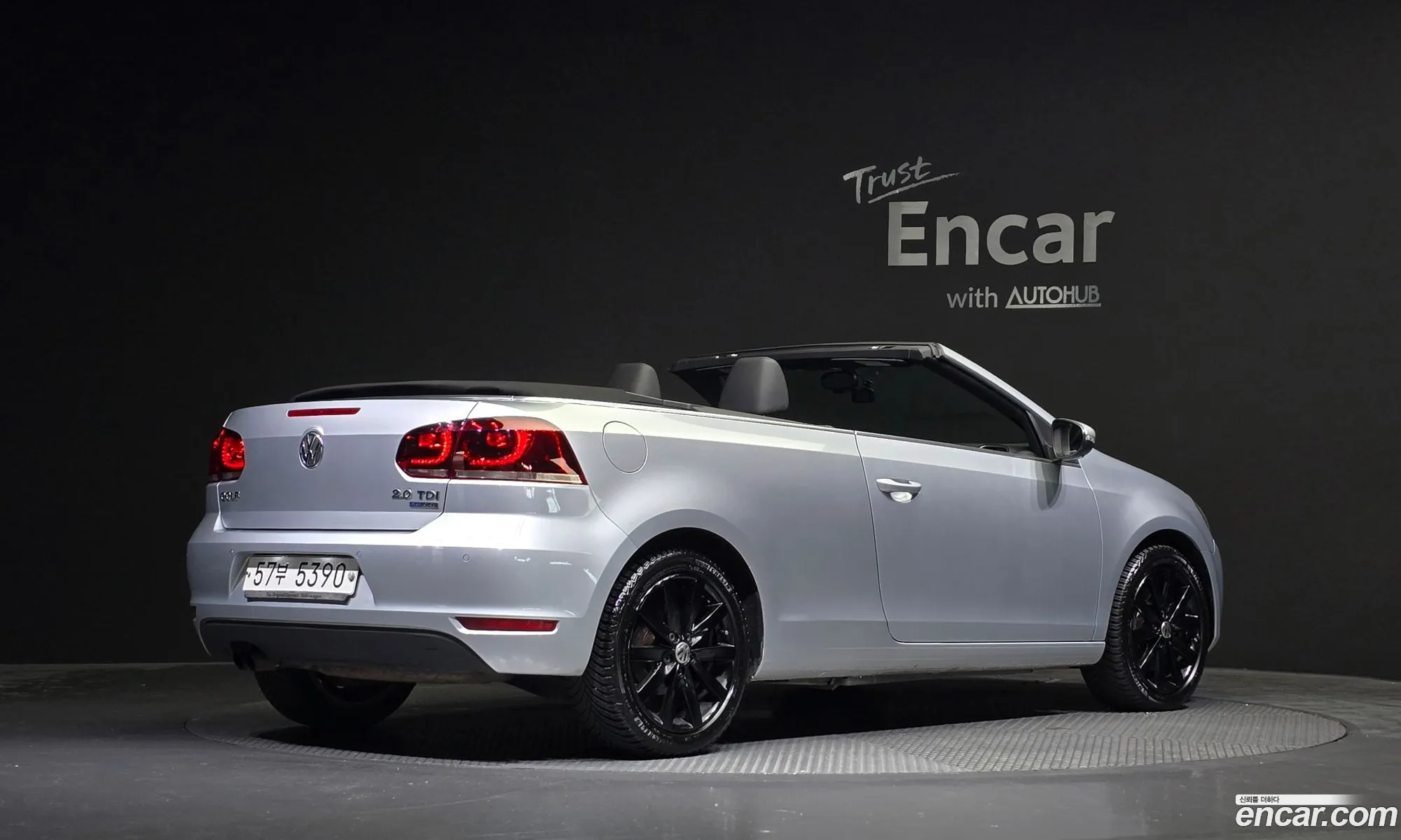 Volkswagen Golf 6Th Generation 20 Tdi Cabriolet - фотография 17922361