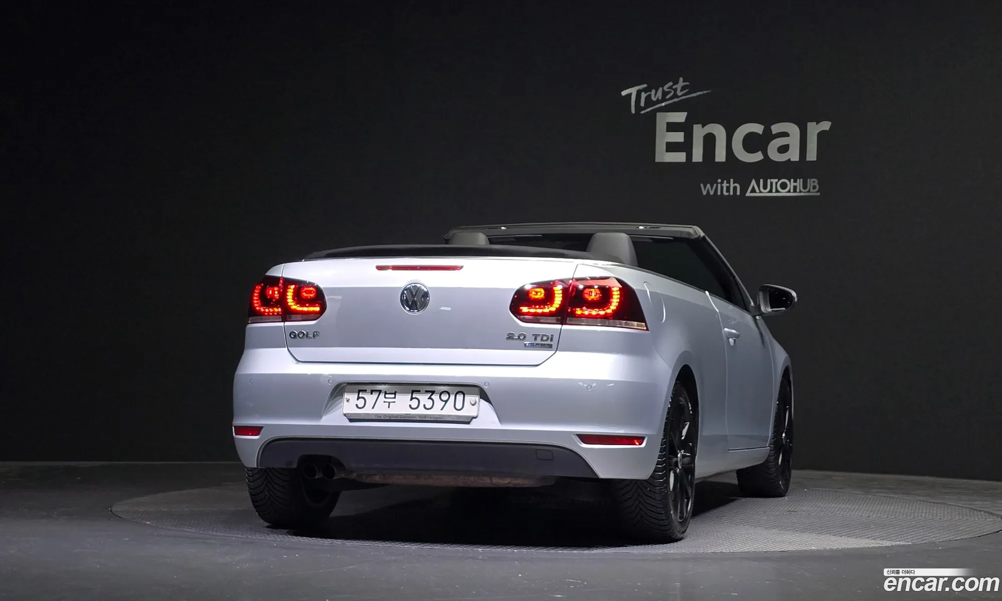 Volkswagen Golf 6Th Generation 20 Tdi Cabriolet - фотография 17922363