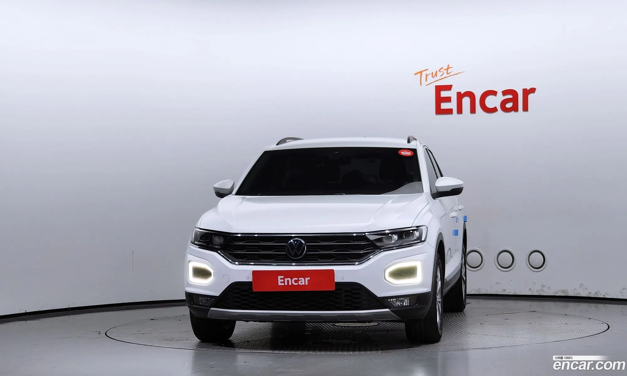 Volkswagen T-Roc 20 Tdi Premium - фотография 17922350