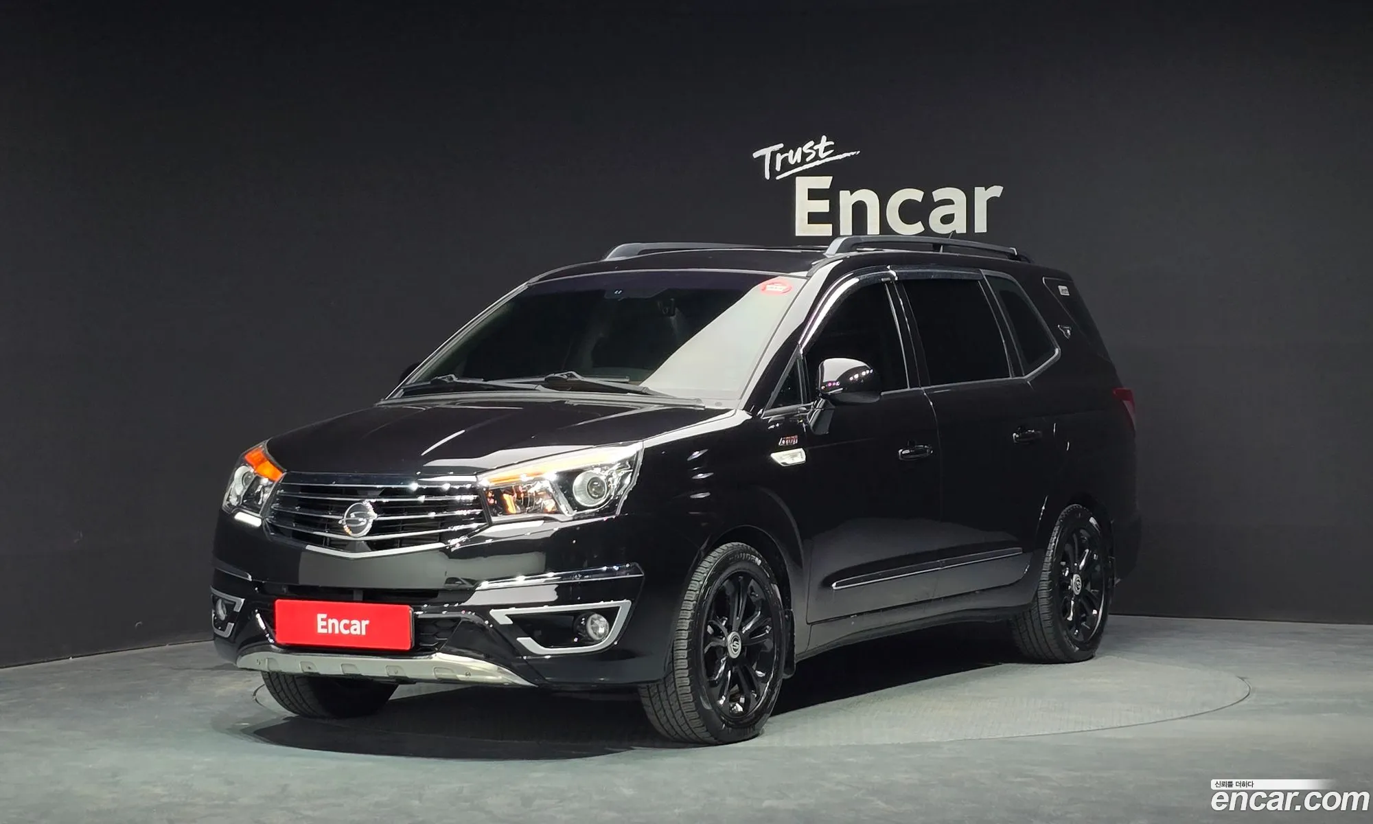 Kg Mobility Ssangyong Korando Turismo 4Wd Tx 9-Seater - фотография 6212636