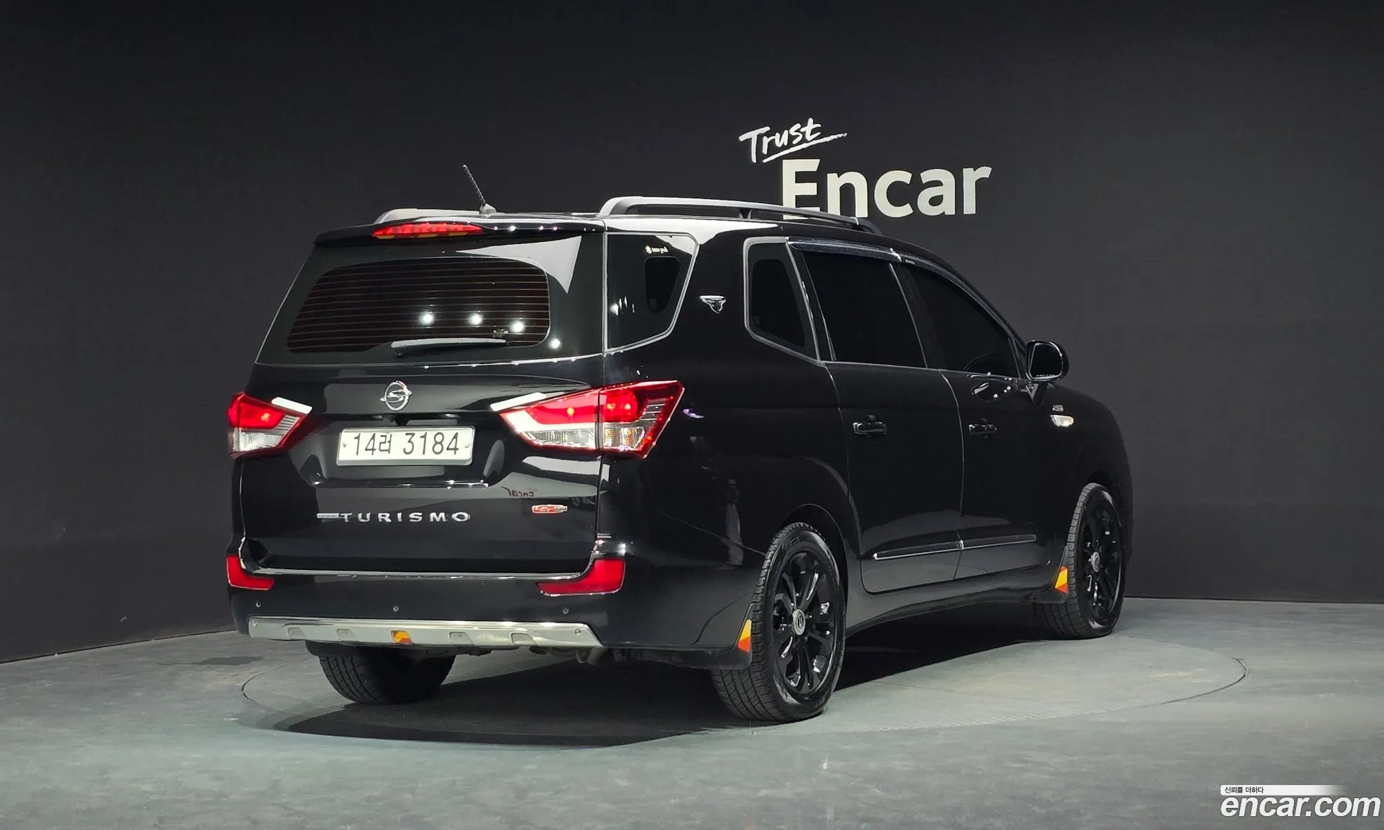 Kg Mobility Ssangyong Korando Turismo 4Wd Tx 9-Seater - фотография 6212637