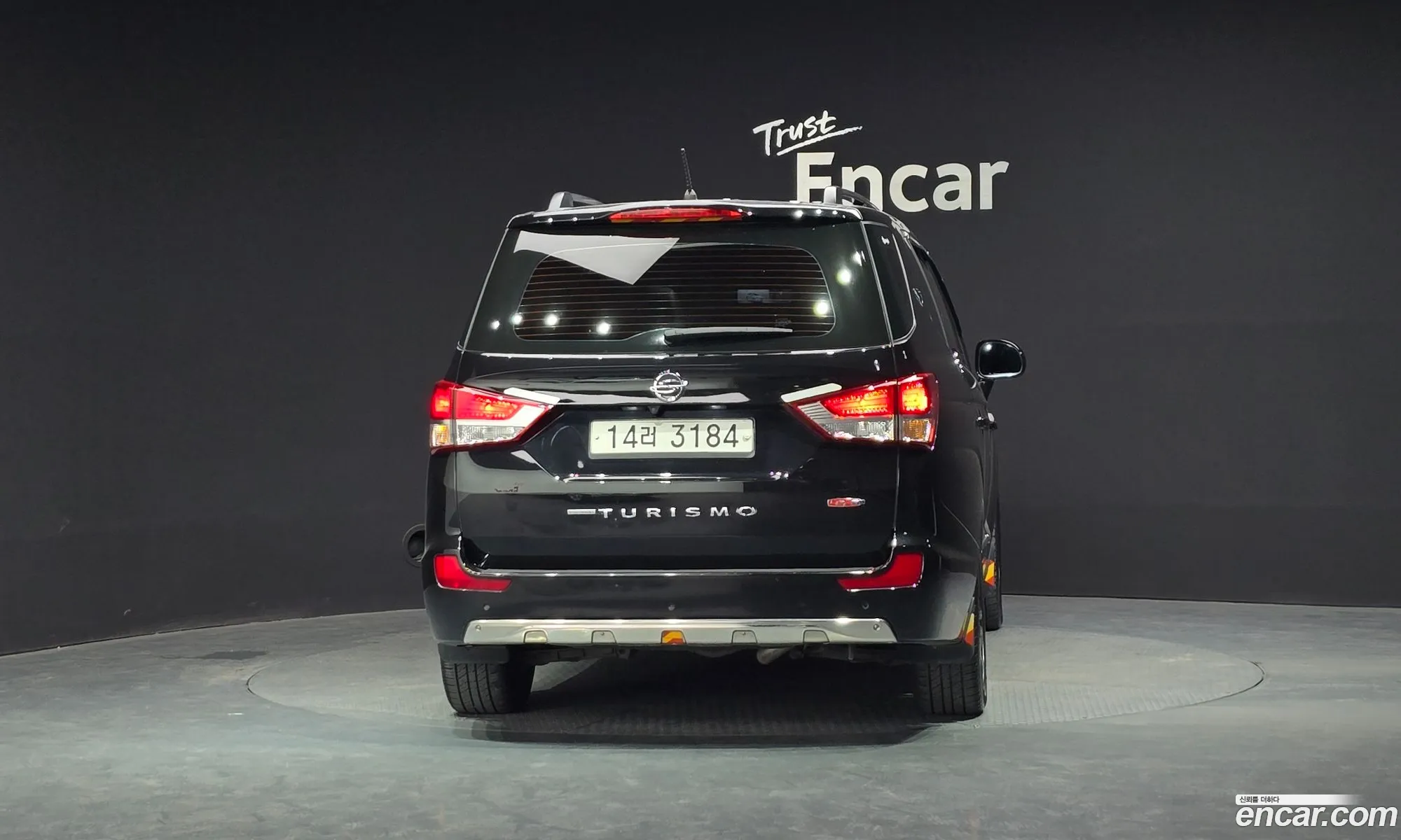 Kg Mobility Ssangyong Korando Turismo 4Wd Tx 9-Seater - фотография 6212639