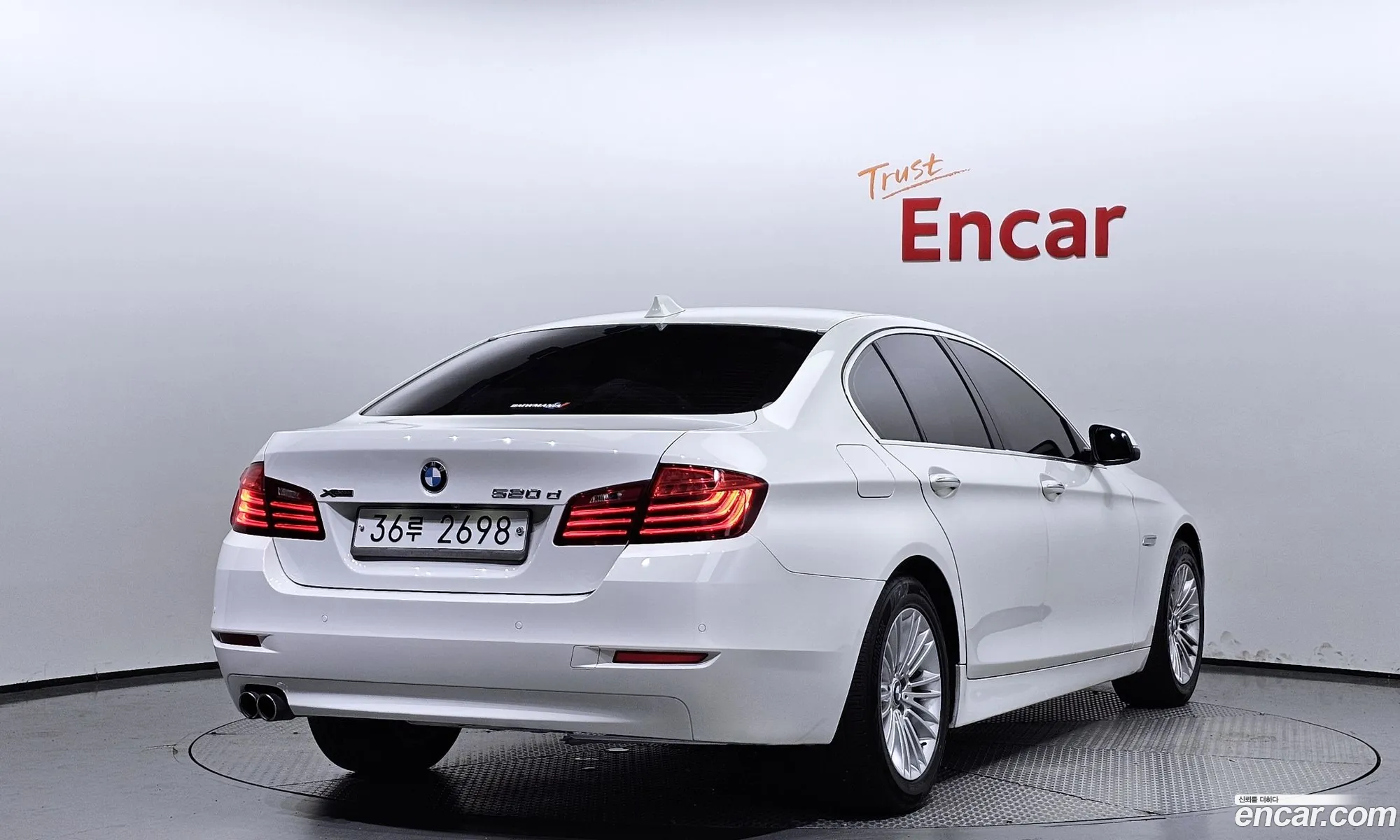 BMW 5 Series F10 520D xDrive - фотография 3680996