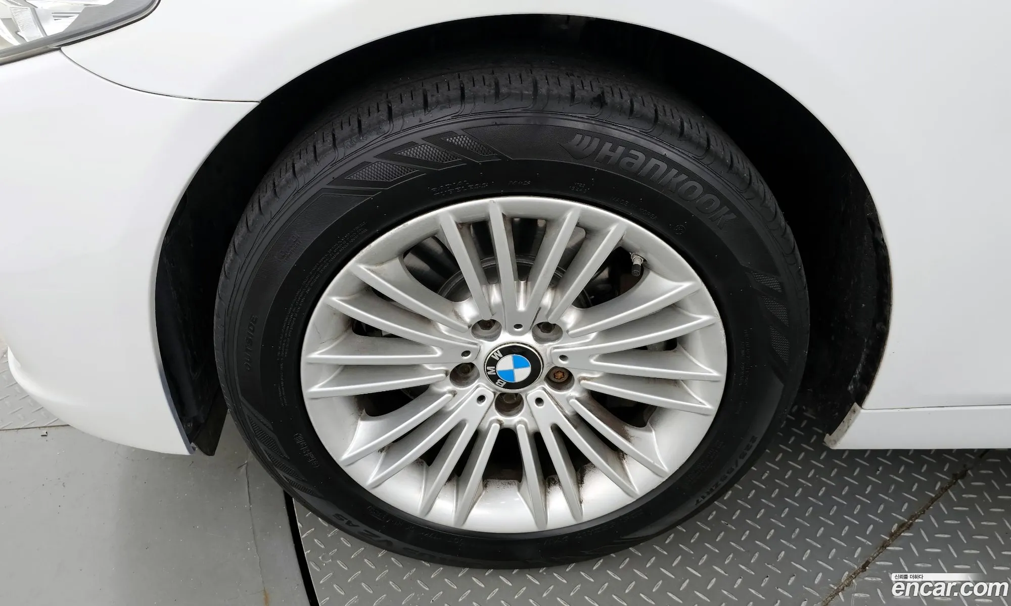 BMW 5 Series F10 520D xDrive - фотография 3680999