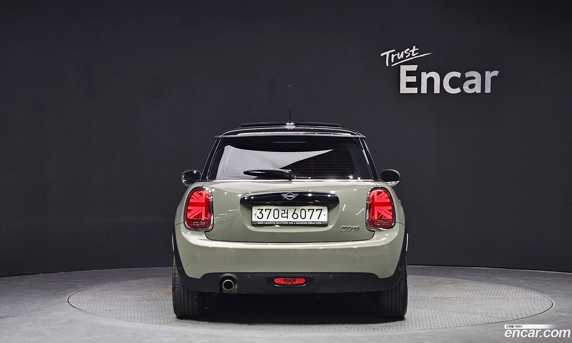 Mini Cooper High 3Rd Generation - фотография 9210117