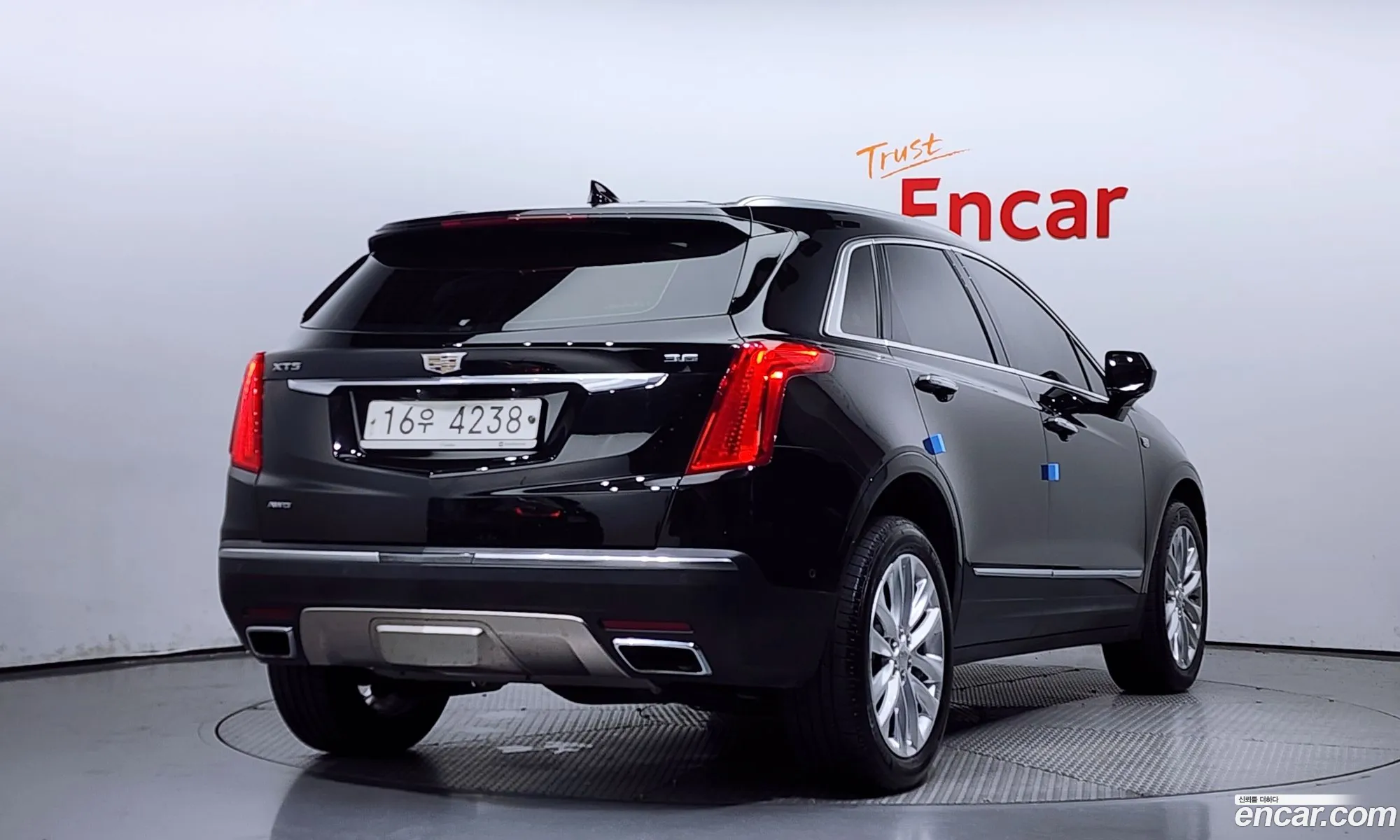 Cadillac Xt5 36 Platinum Awd - фотография 4742471