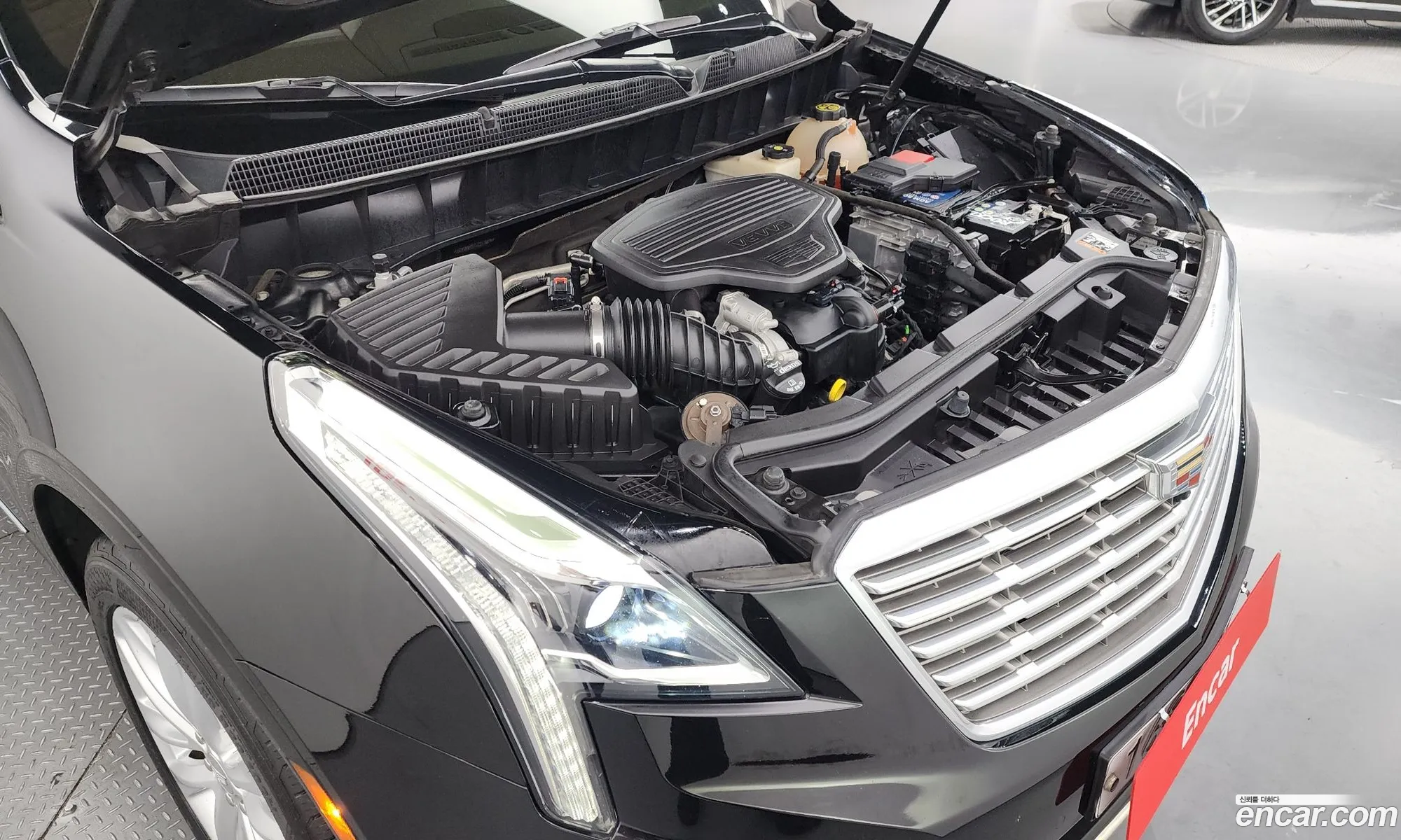Cadillac Xt5 36 Platinum Awd - фотография 4742475