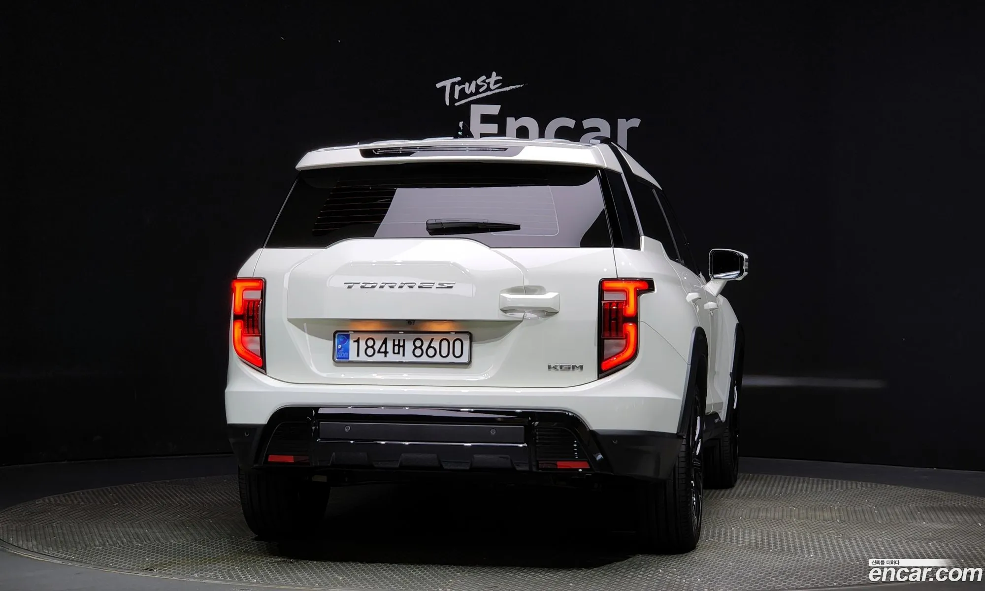 Kg Mobility Ssangyong The New Torres Gasoline 15 4Wd Black Edition - фотография 6526045