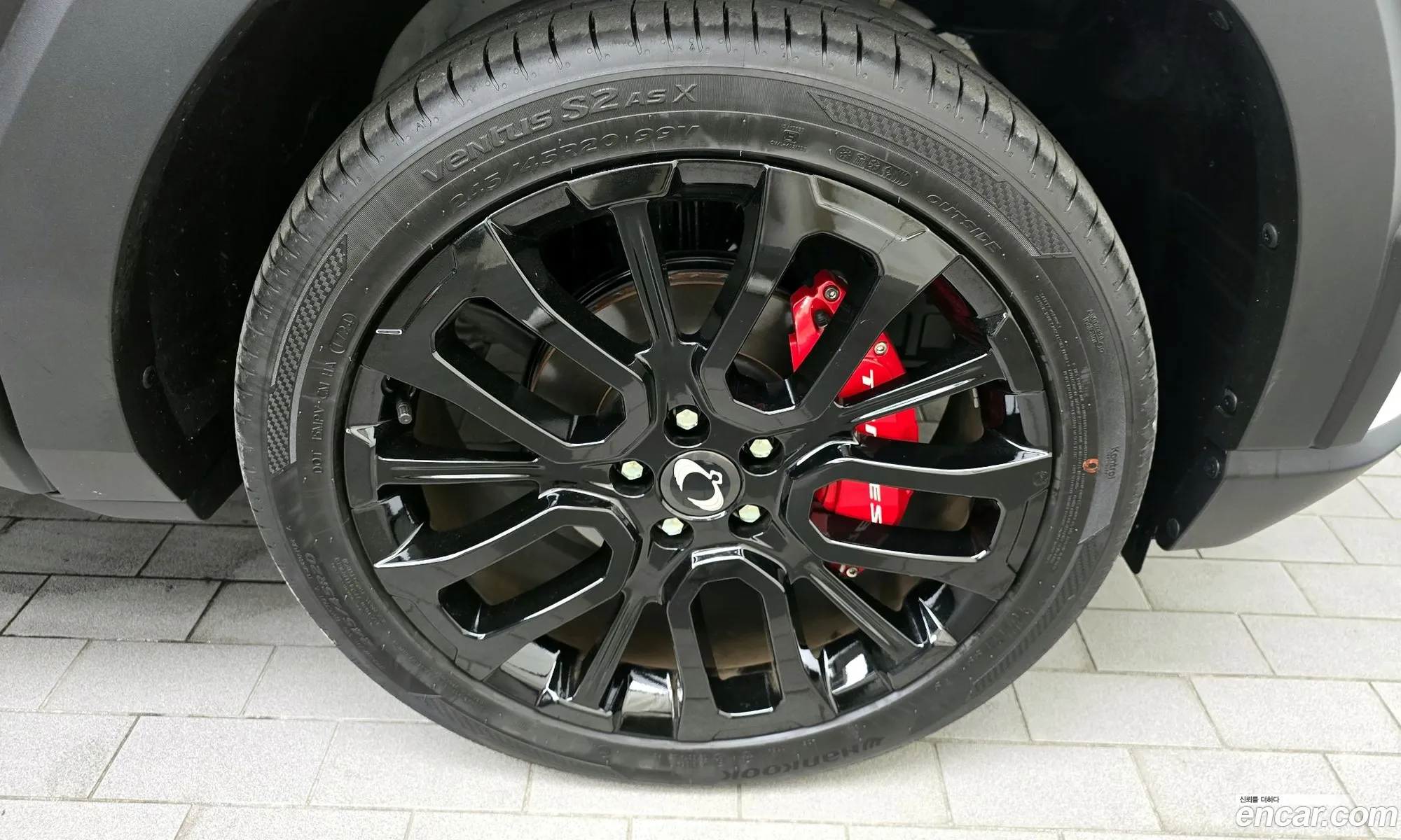 Kg Mobility Ssangyong The New Torres Gasoline 15 4Wd Black Edition - фотография 6526046