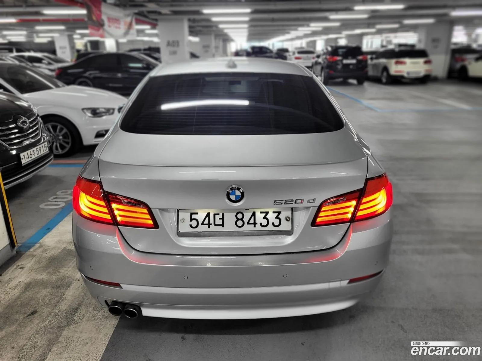 BMW 5 Series F10 520D - фотография 5360827