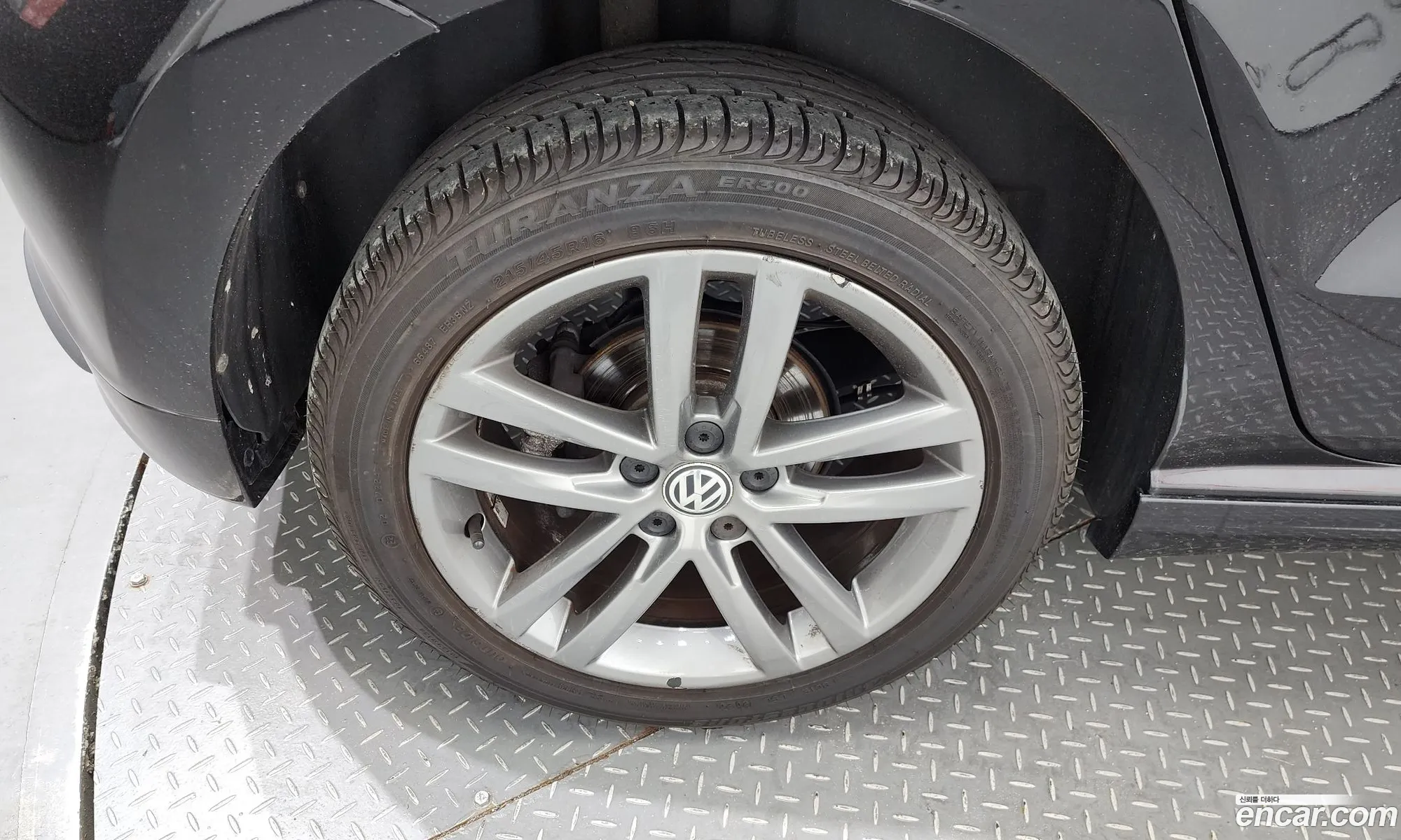 Volkswagen Polo 14 Tdi R-Line 5Th Generation - фотография 17922315