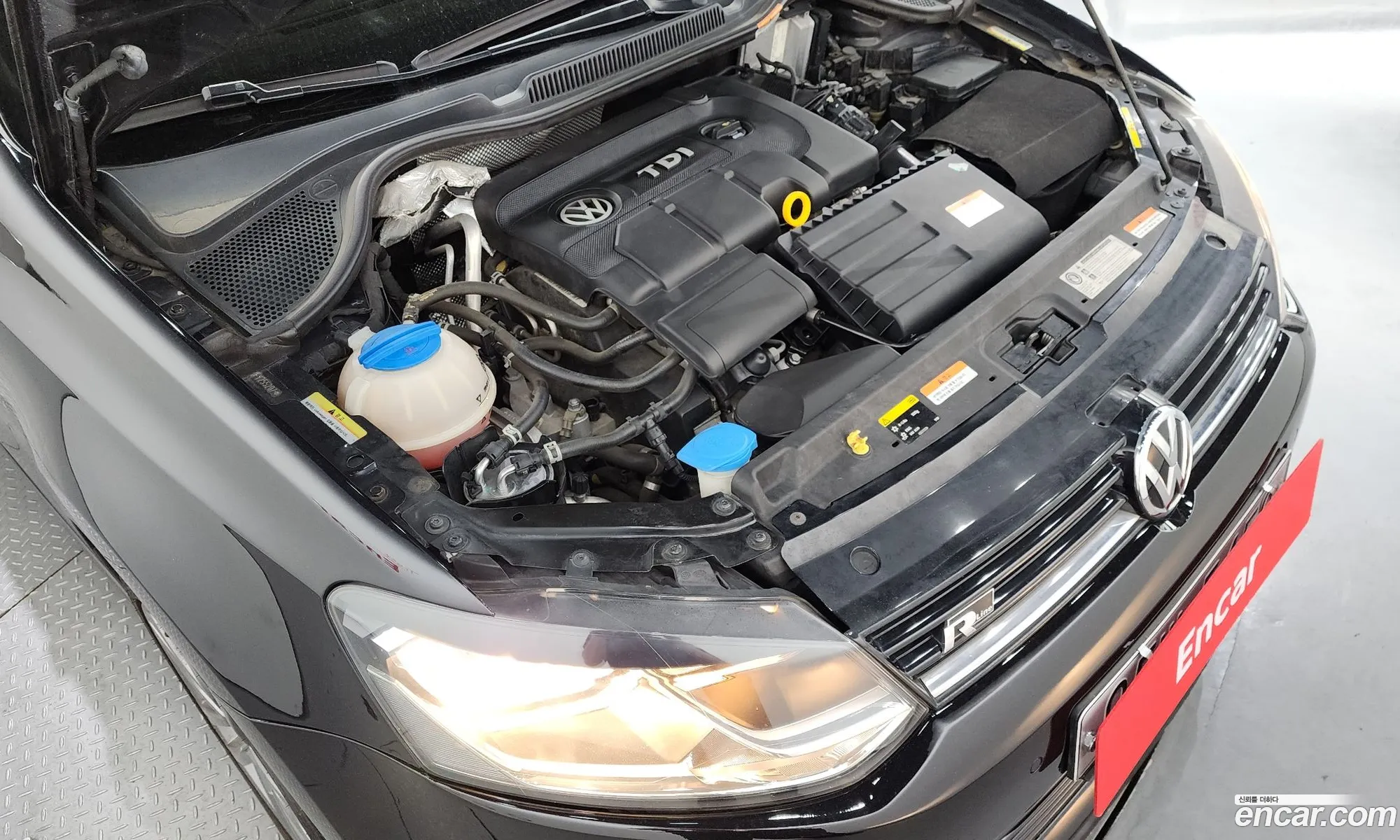 Volkswagen Polo 14 Tdi R-Line 5Th Generation - фотография 17922316