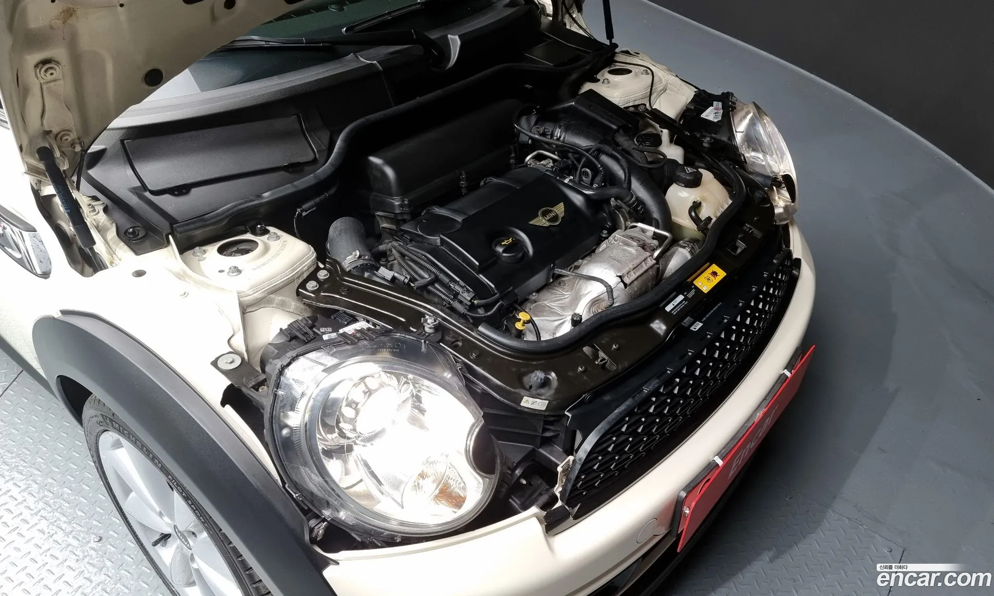Mini Cooper S Roadster 16 - фотография 9210095