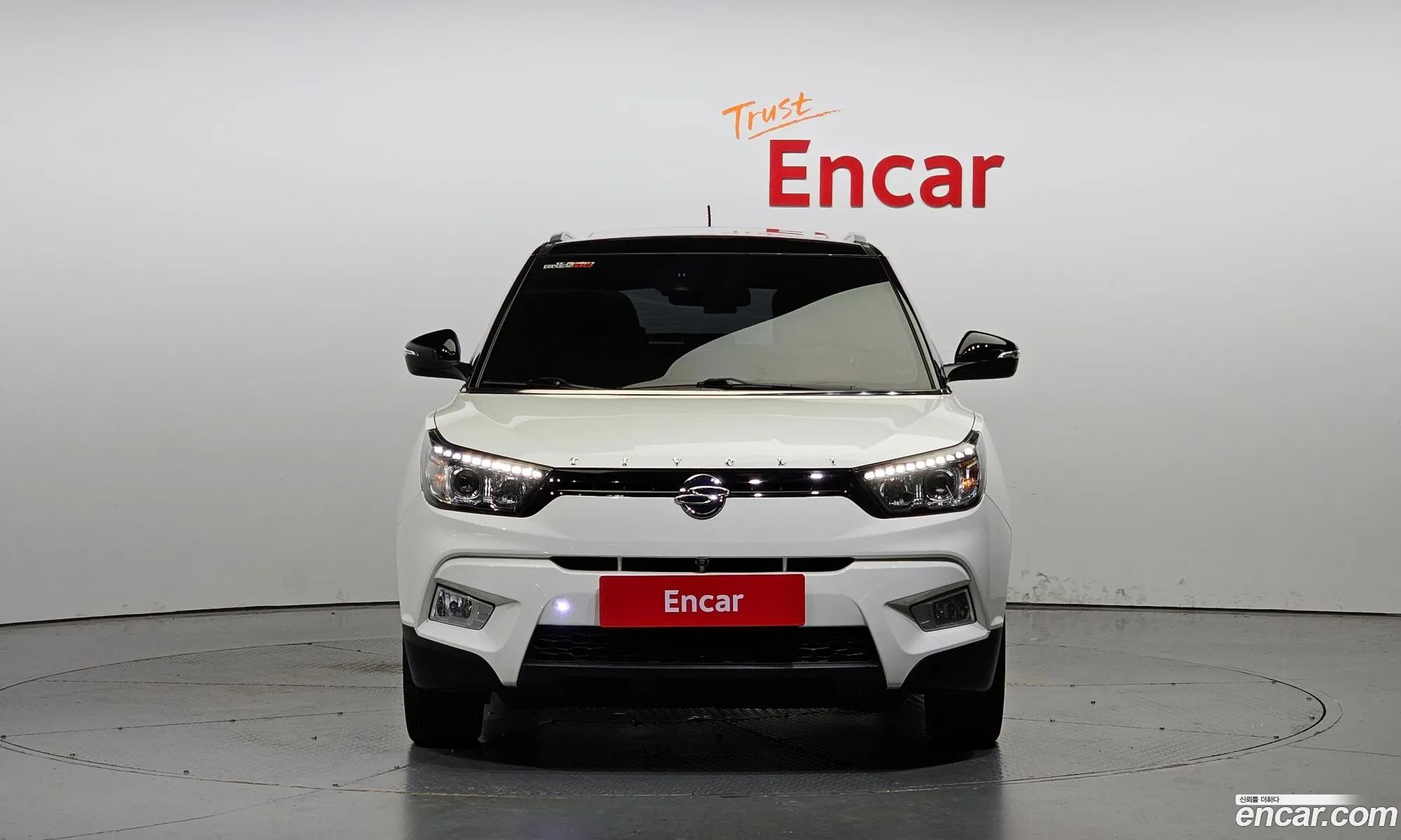 Kg Mobility Ssangyong Tivoli Lx 2Wd - фотография 5666317
