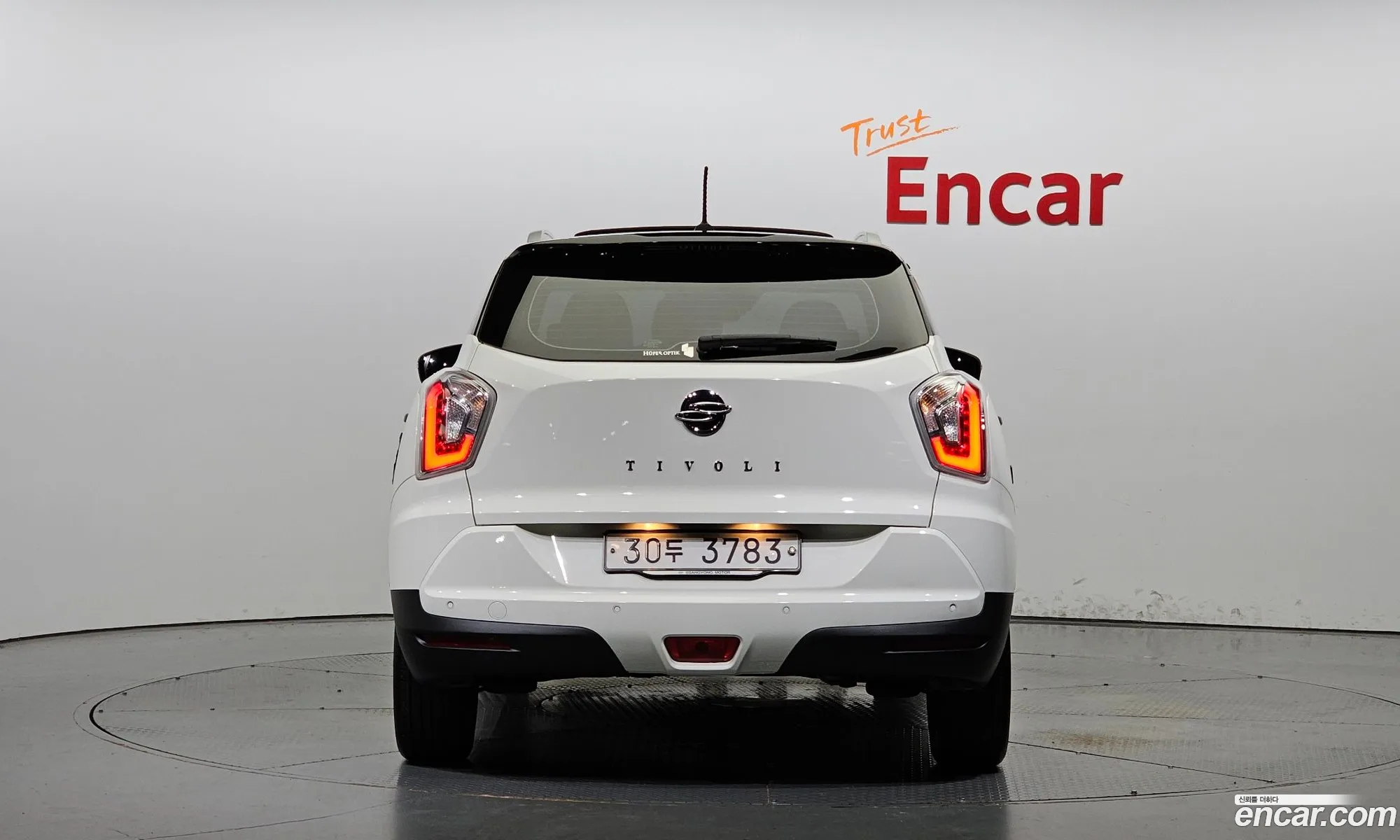 Kg Mobility Ssangyong Tivoli Lx 2Wd - фотография 5666318