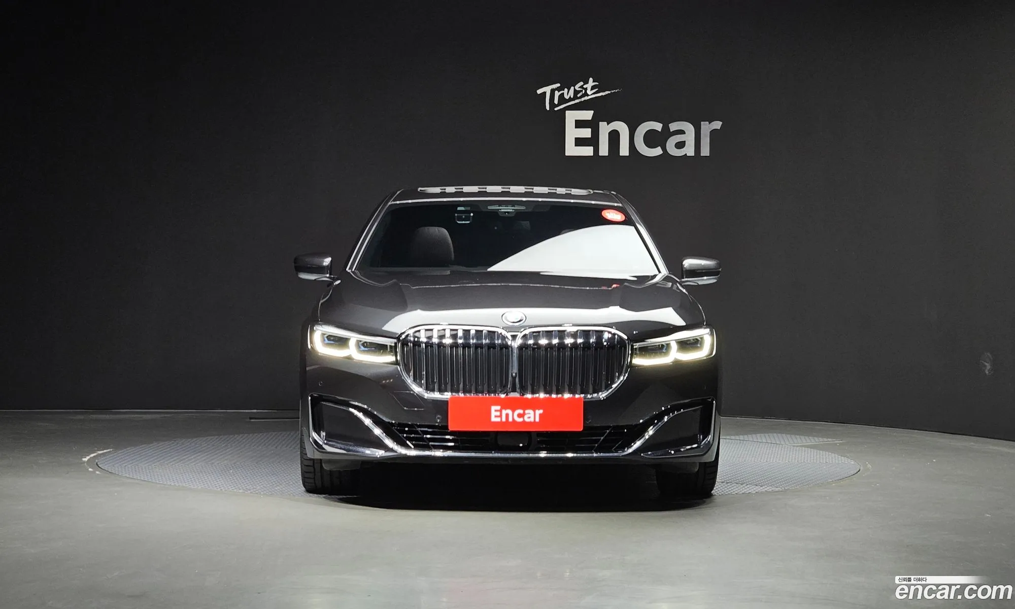 BMW 7 Series G11 745E Iperformance Design Pure Excellence - фотография 4611002