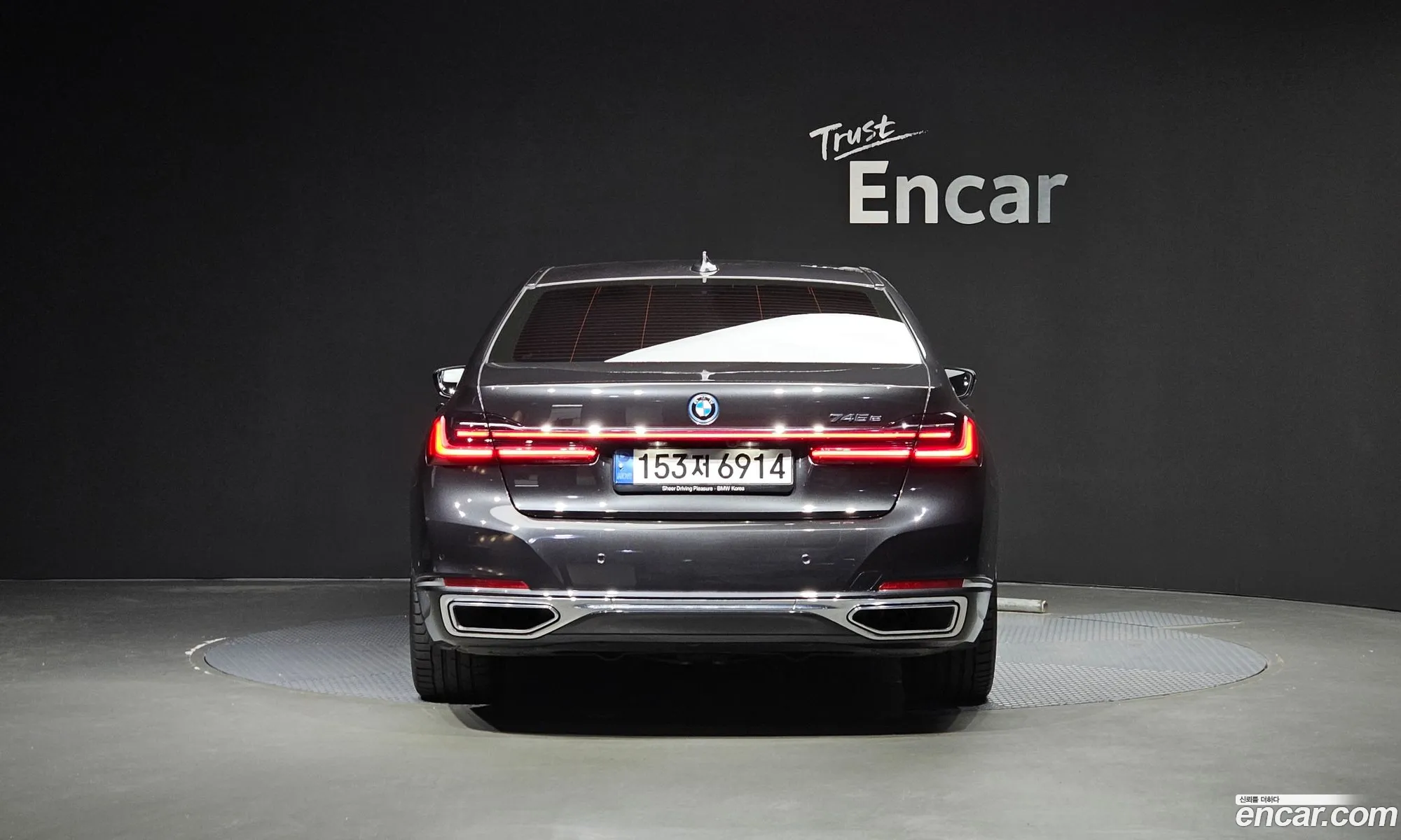 BMW 7 Series G11 745E Iperformance Design Pure Excellence - фотография 4611003
