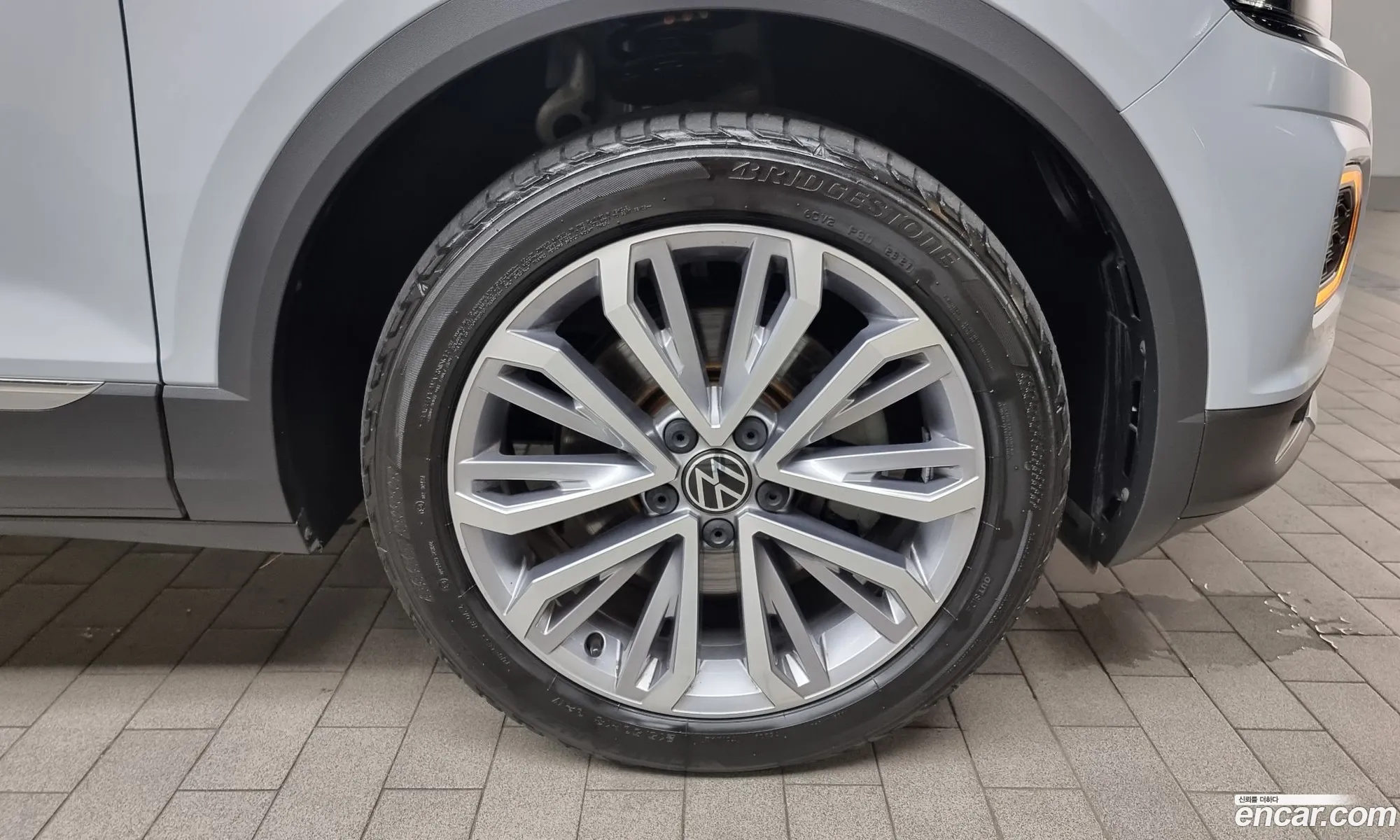 Volkswagen T-Roc 20 Tdi Prestige - фотография 17922328