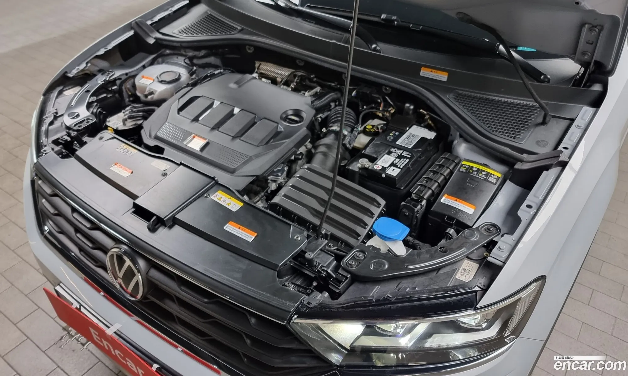 Volkswagen T-Roc 20 Tdi Prestige - фотография 17922329
