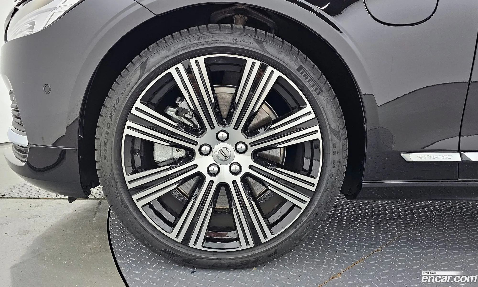 Volvo S90 T8 Awd Ultimate Bright - фотография 7640976