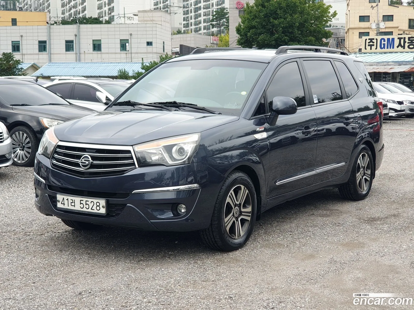 Kg Mobility Ssangyong Korando Turismo 4Wd Gt 9-Seater - фотография 6243060