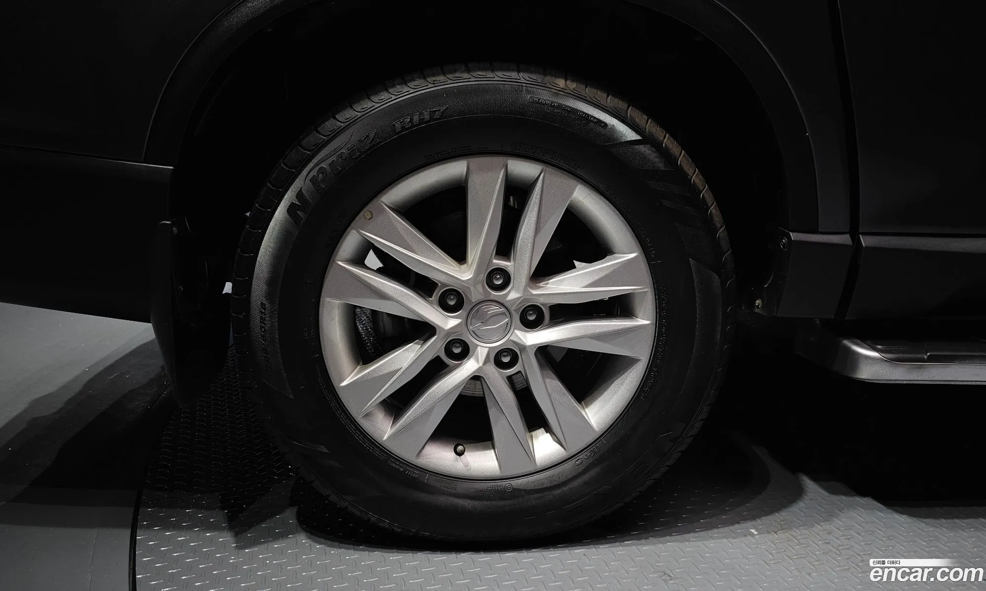 Kg Mobility Ssangyong Rexton Sports Diesel 22 4Wd Prestige - фотография 6609110