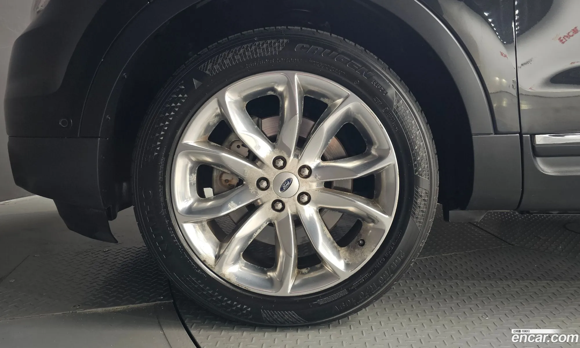 Ford Explorer 35 Limited 4Wd 5Th Generation - фотография 4597135
