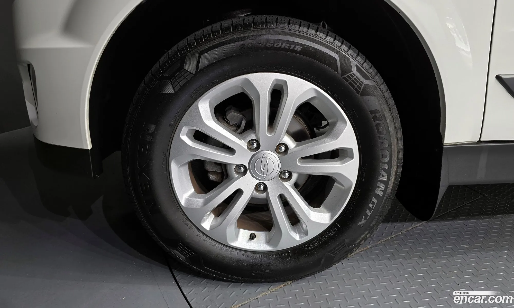 Kg Mobility Ssangyong The New Korando Sports 22 Cx7 4Wd Club - фотография 6076666