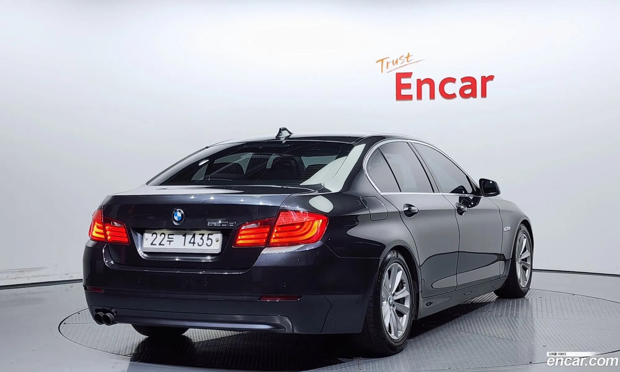 BMW 5 Series F10 520D - фотография 12561061