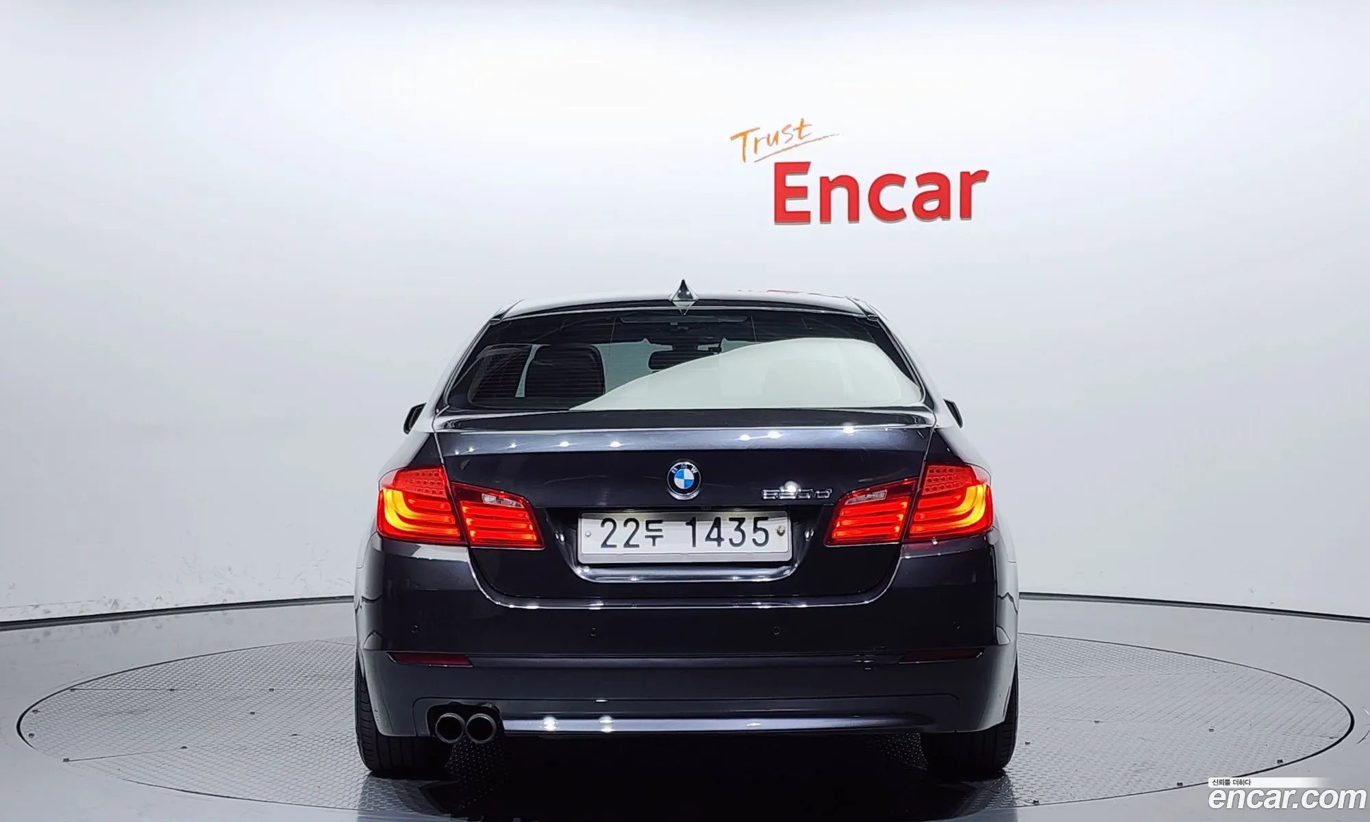 BMW 5 Series F10 520D - фотография 12561063
