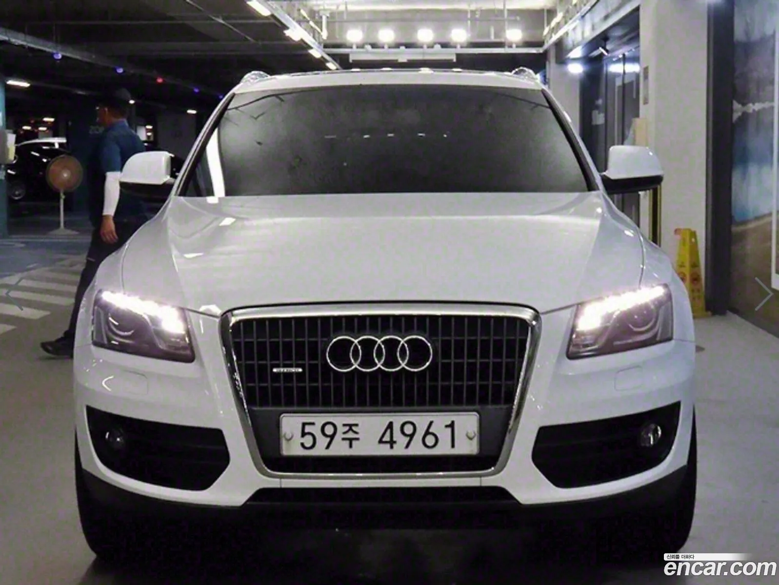 Audi Q5 20 Tdi Quattro Dynamic 8R - фотография 12617730