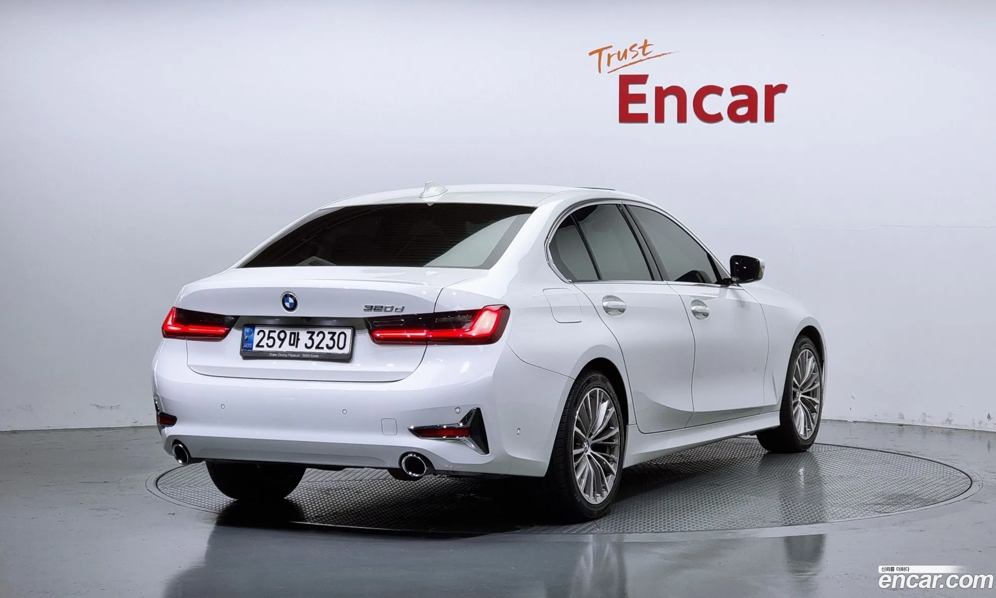 BMW 3 Series G20 320D Luxury - фотография 4612754