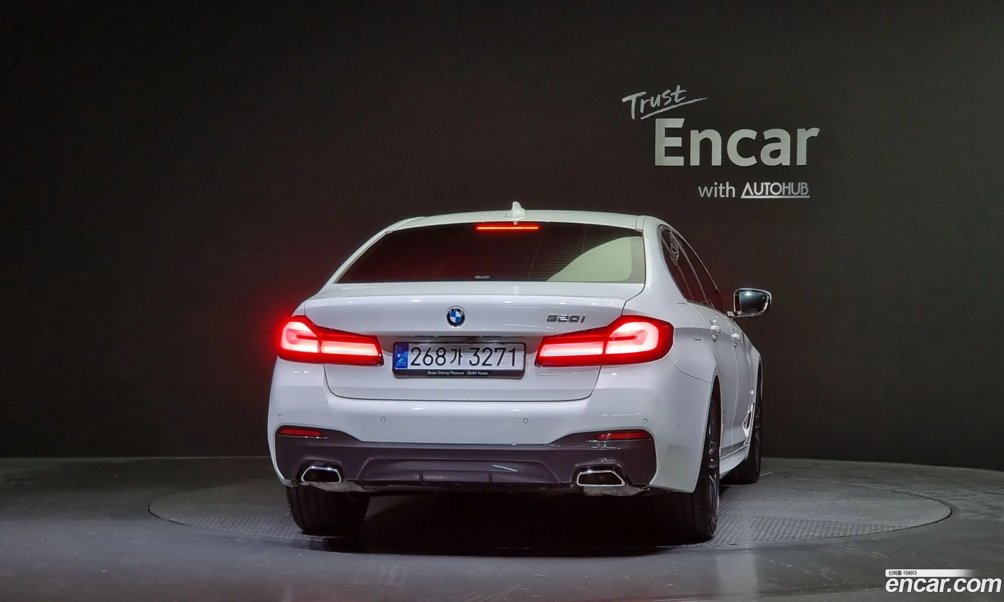 BMW 5 Series G30 520I M Sports - фотография 4616855