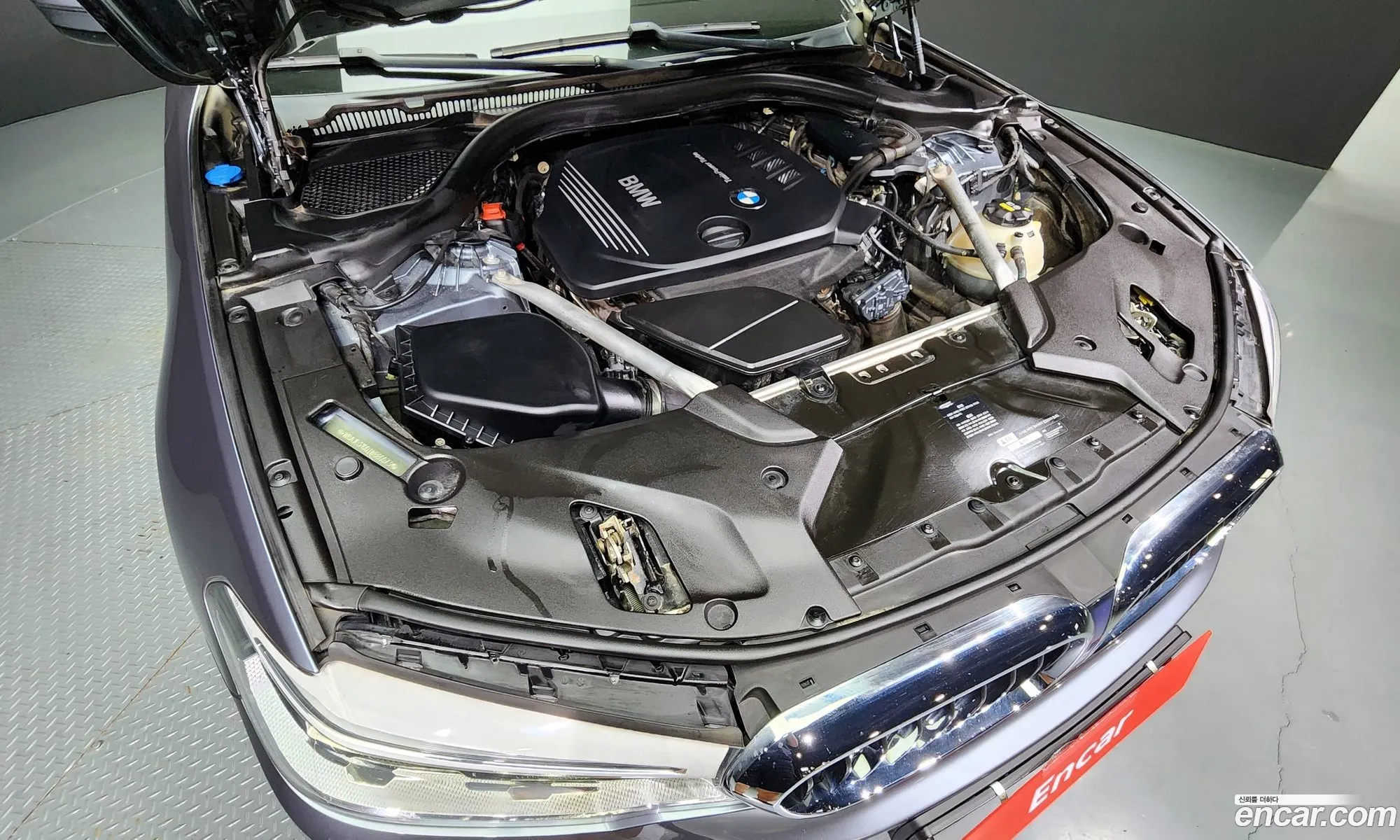 BMW 5 Series G30 520D M Sports - фотография 12561089