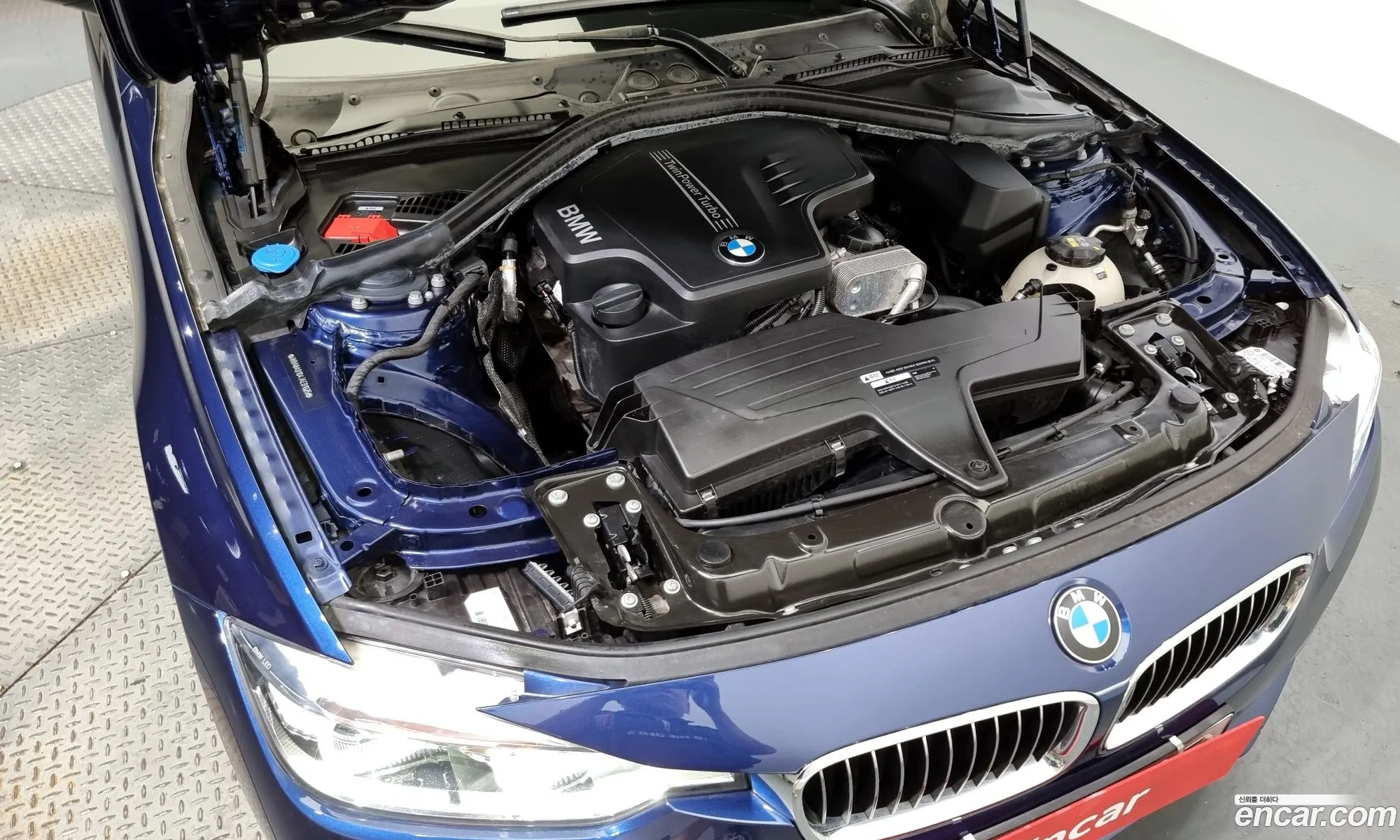 BMW 3 Series F30 320I Luxury - фотография 7164