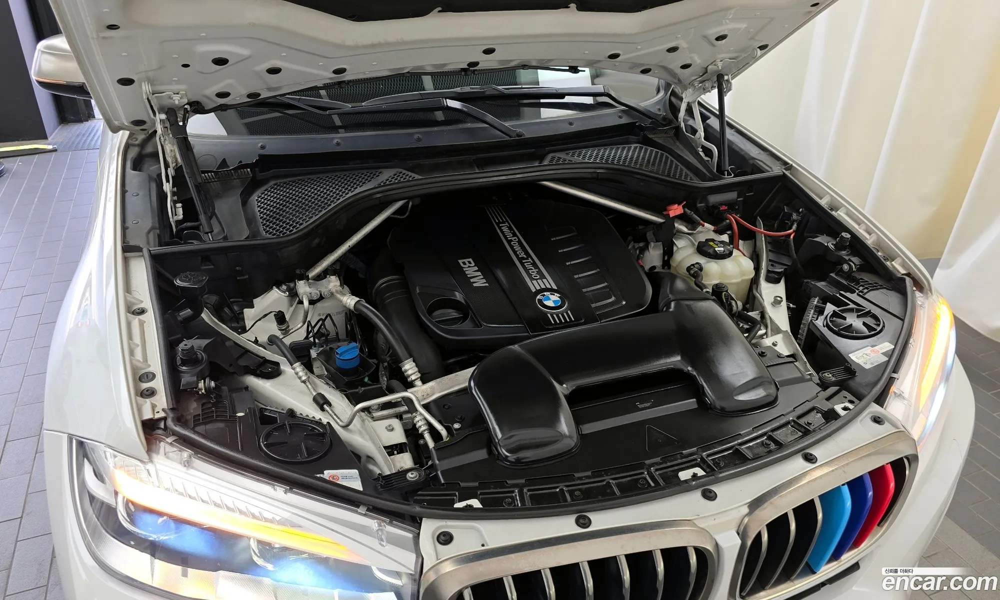 BMW X6 F16 xDrive 40D - фотография 12561125