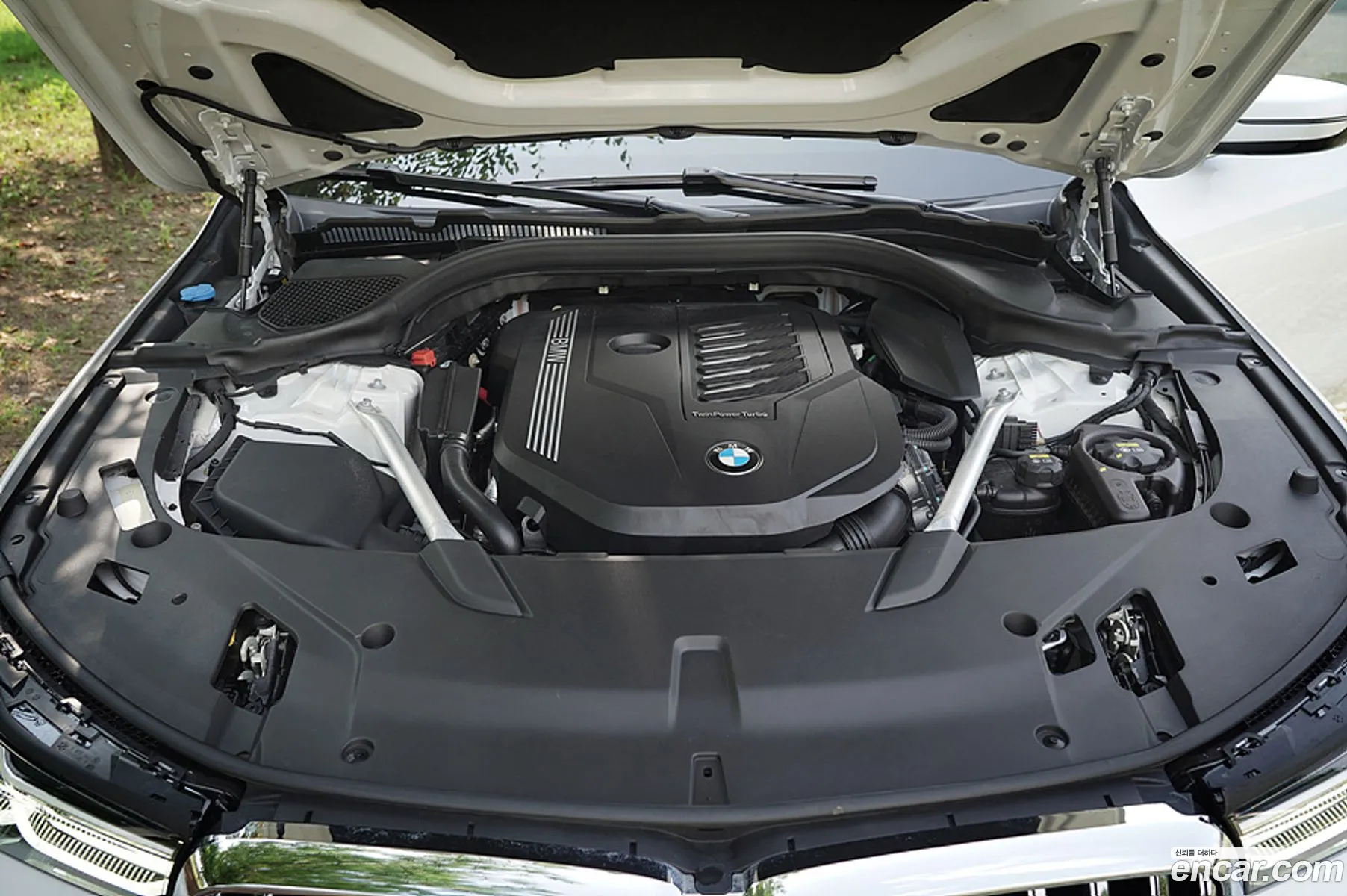 BMW 6 Series Gt G32 630I xDrive Luxury - фотография 12561113