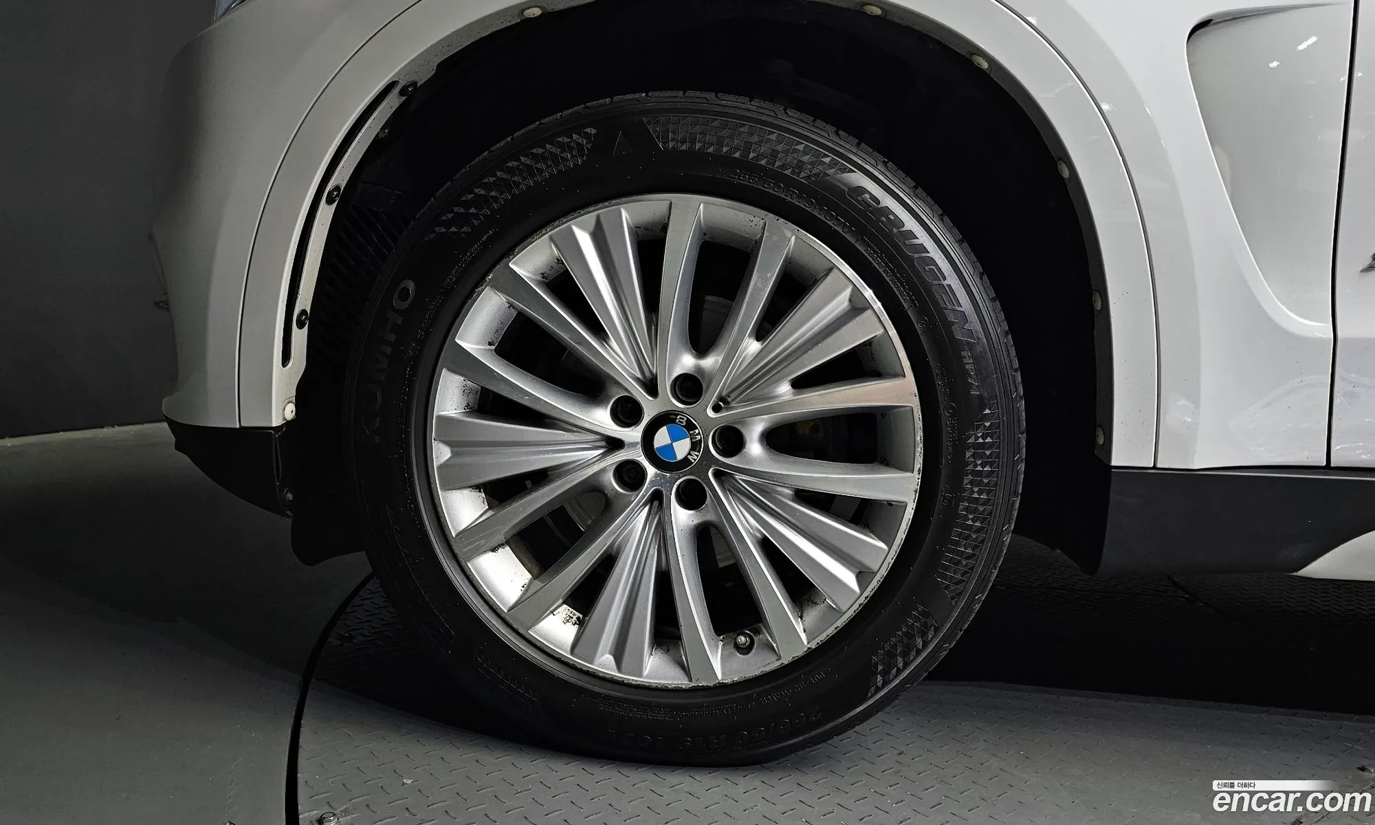 BMW X5 F15 xDrive 30D - фотография 12561136