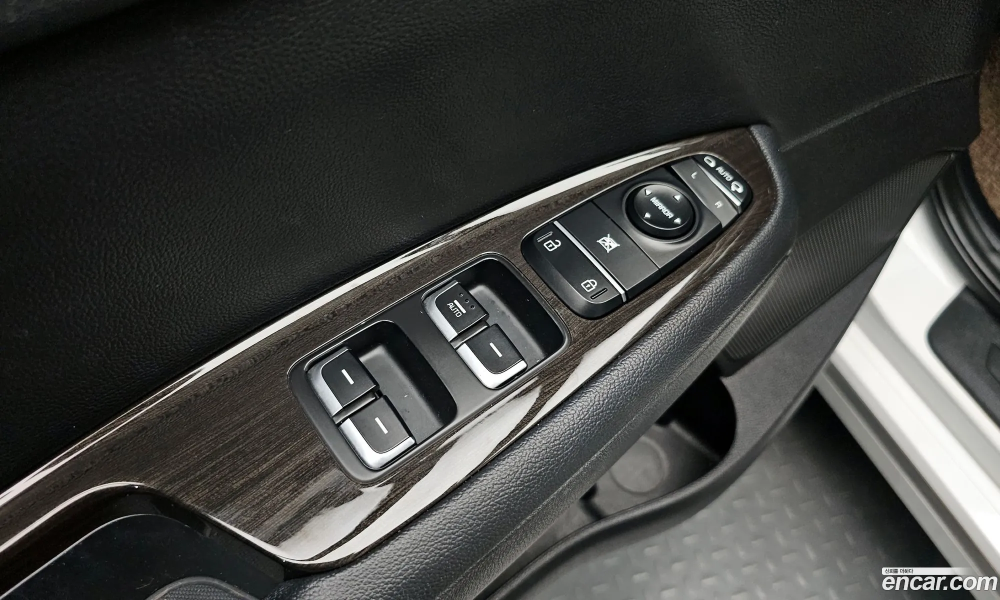 Korex Auto Trade - фотография 12600978