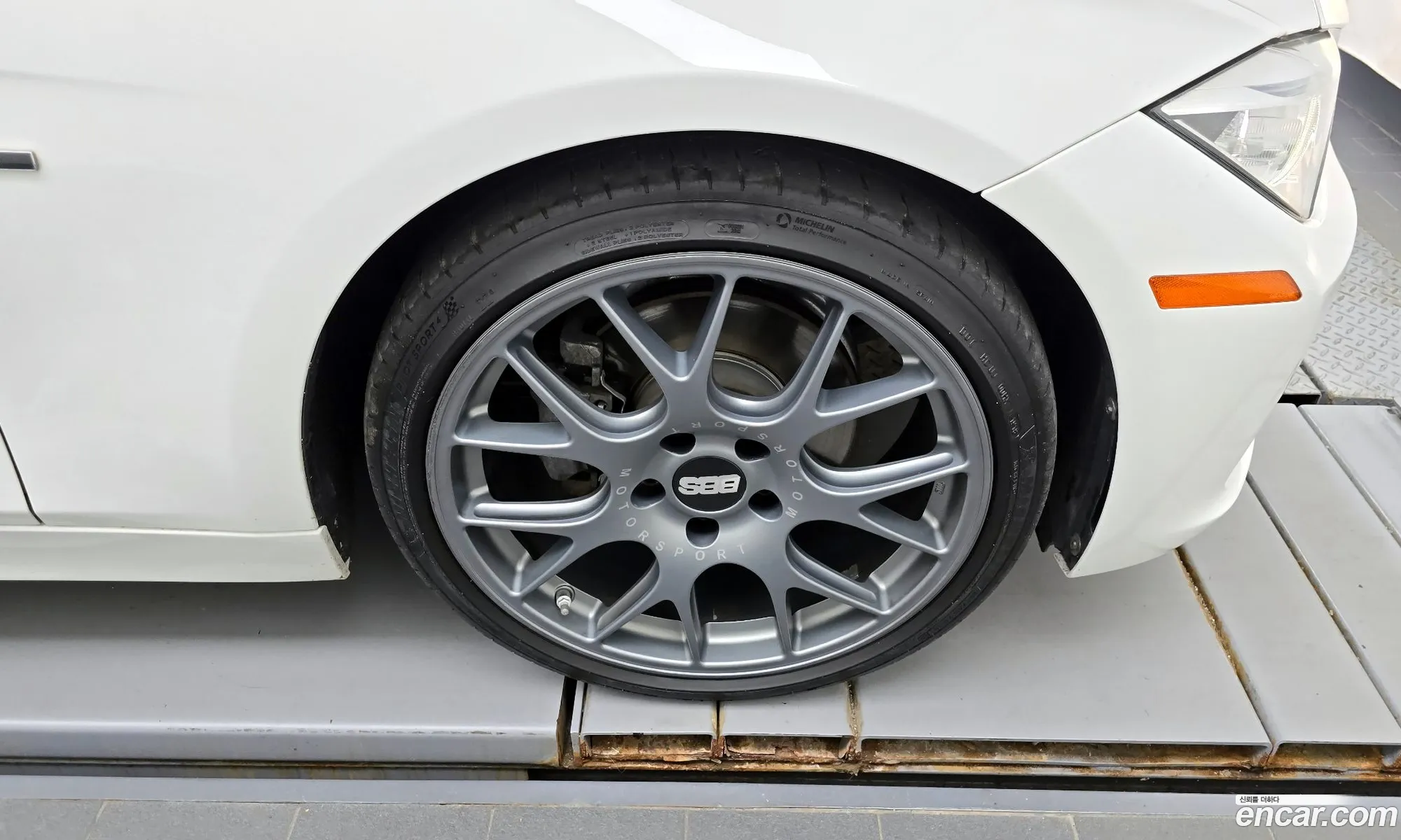 BMW 3 Series F30 325D Sports - фотография 19156581