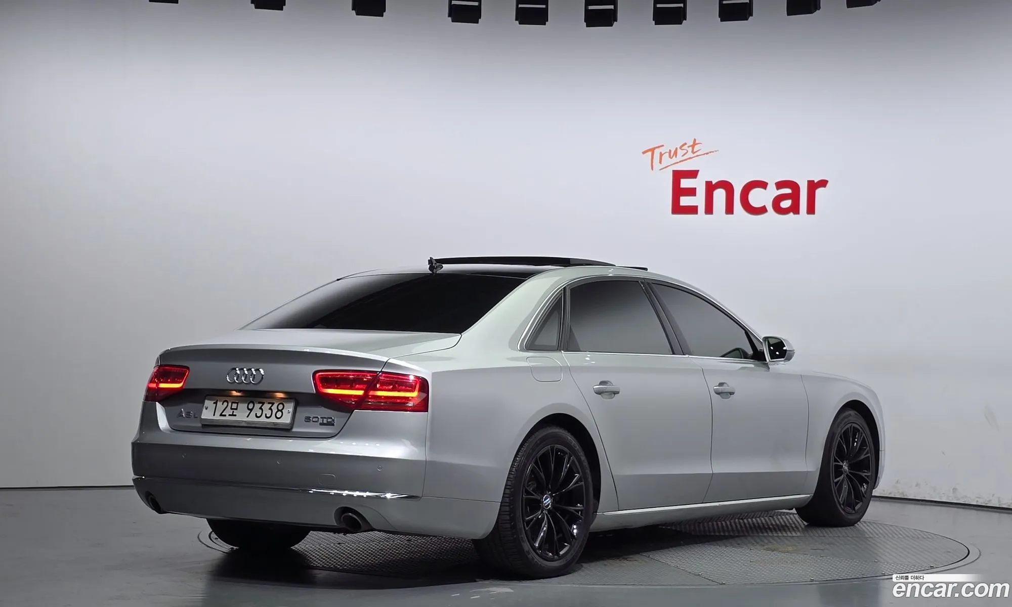 Audi New A8 30 Tdi Quattro Lwb D4 - фотография 1568224
