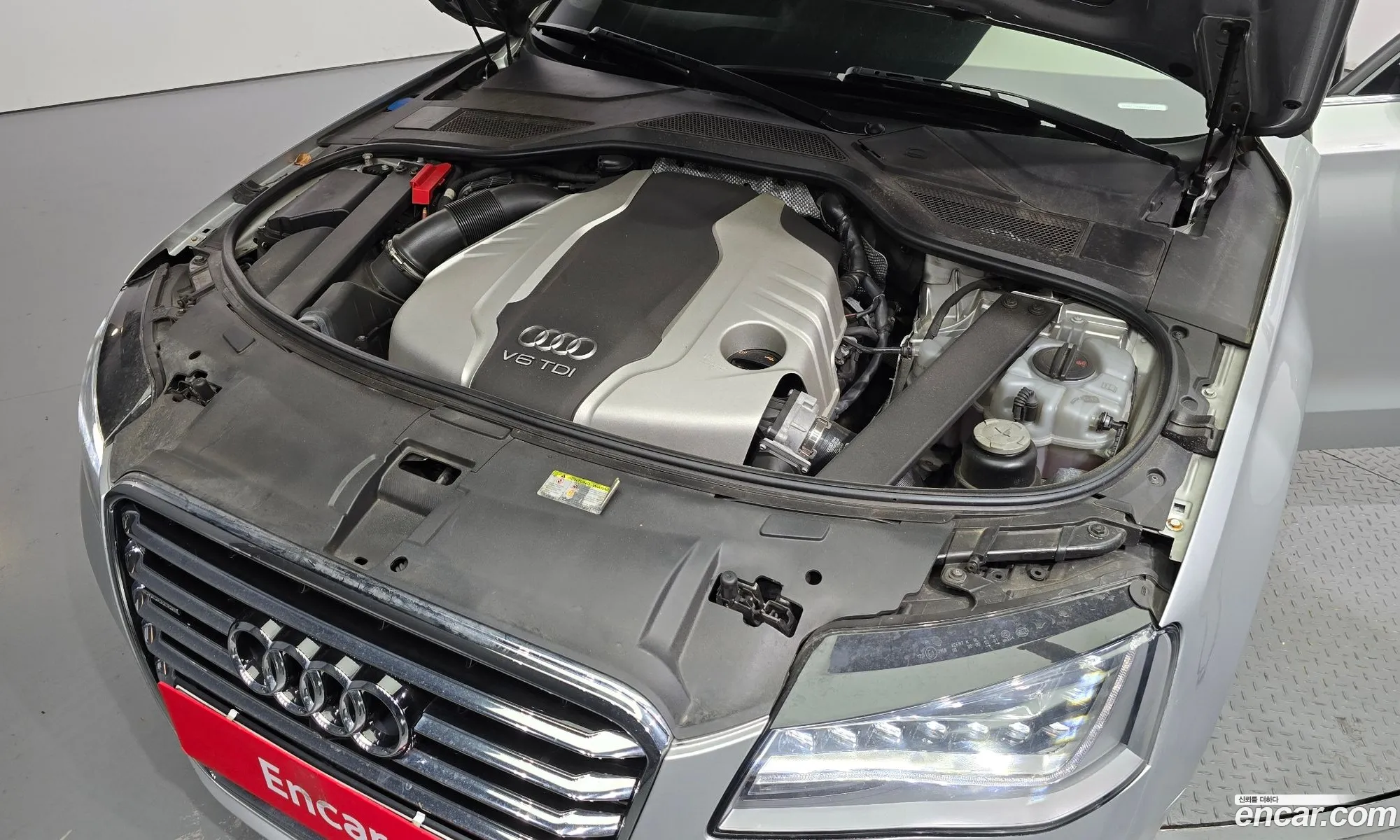 Audi New A8 30 Tdi Quattro Lwb D4 - фотография 1568228